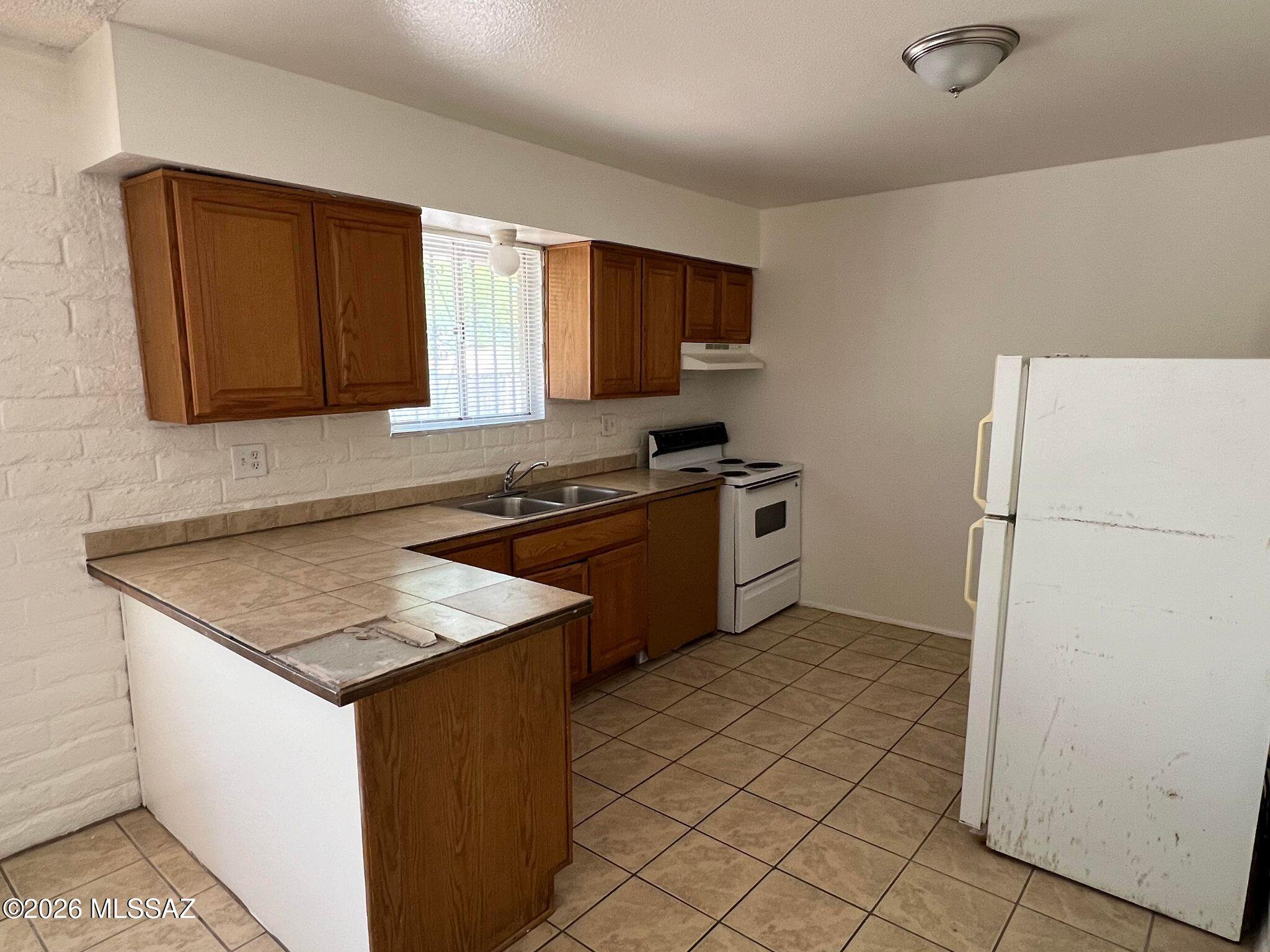 Tucson Heights Amended - Residential Lease