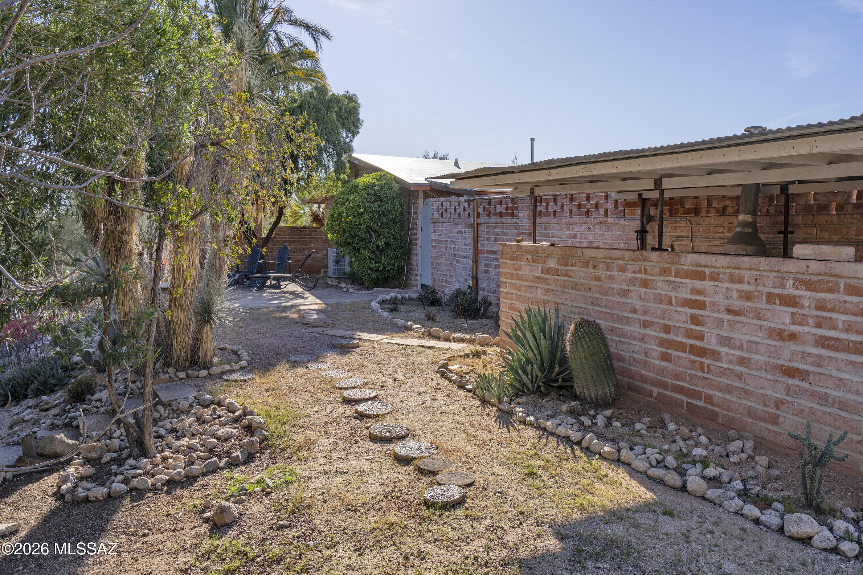 Casas Adobes Estates (401-447) - Residential