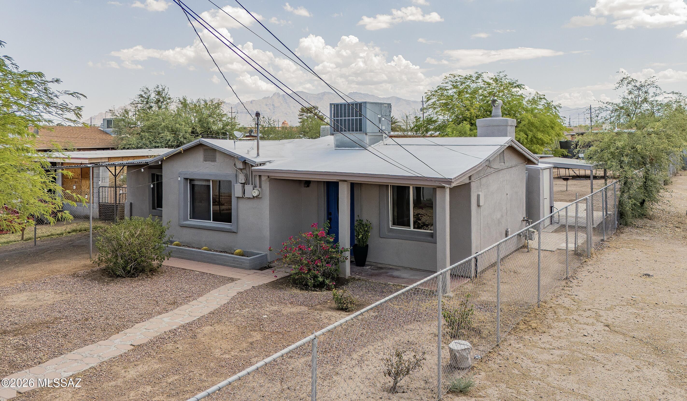El Rio Estates - Residential