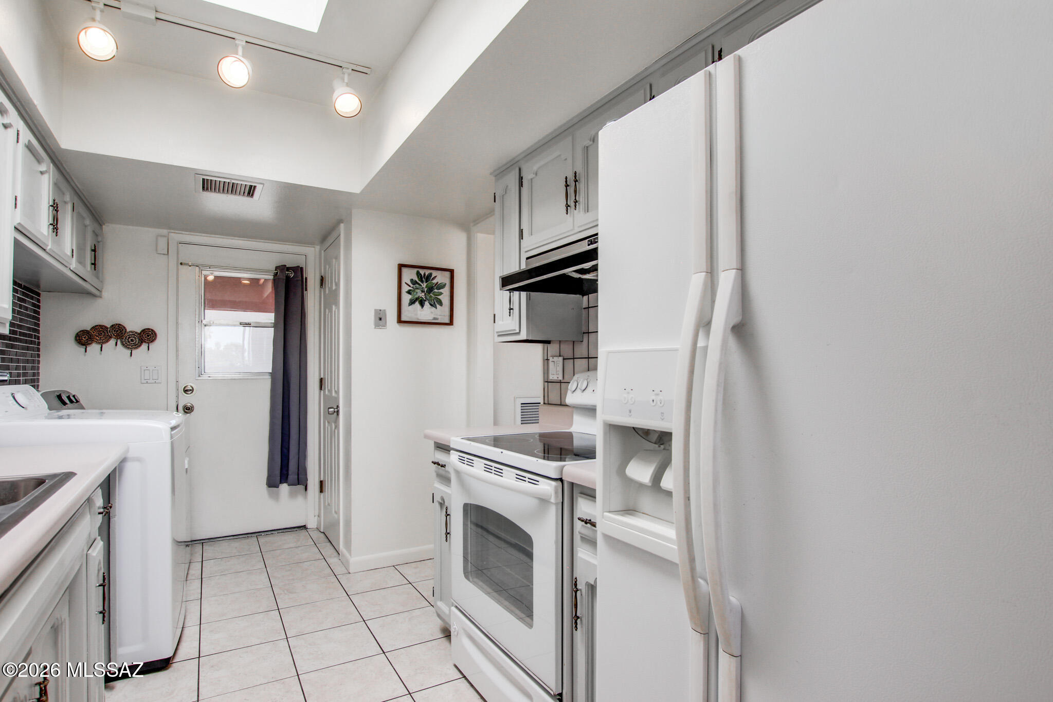 Ciudad Natal Townhouses (1-50) - Residential
