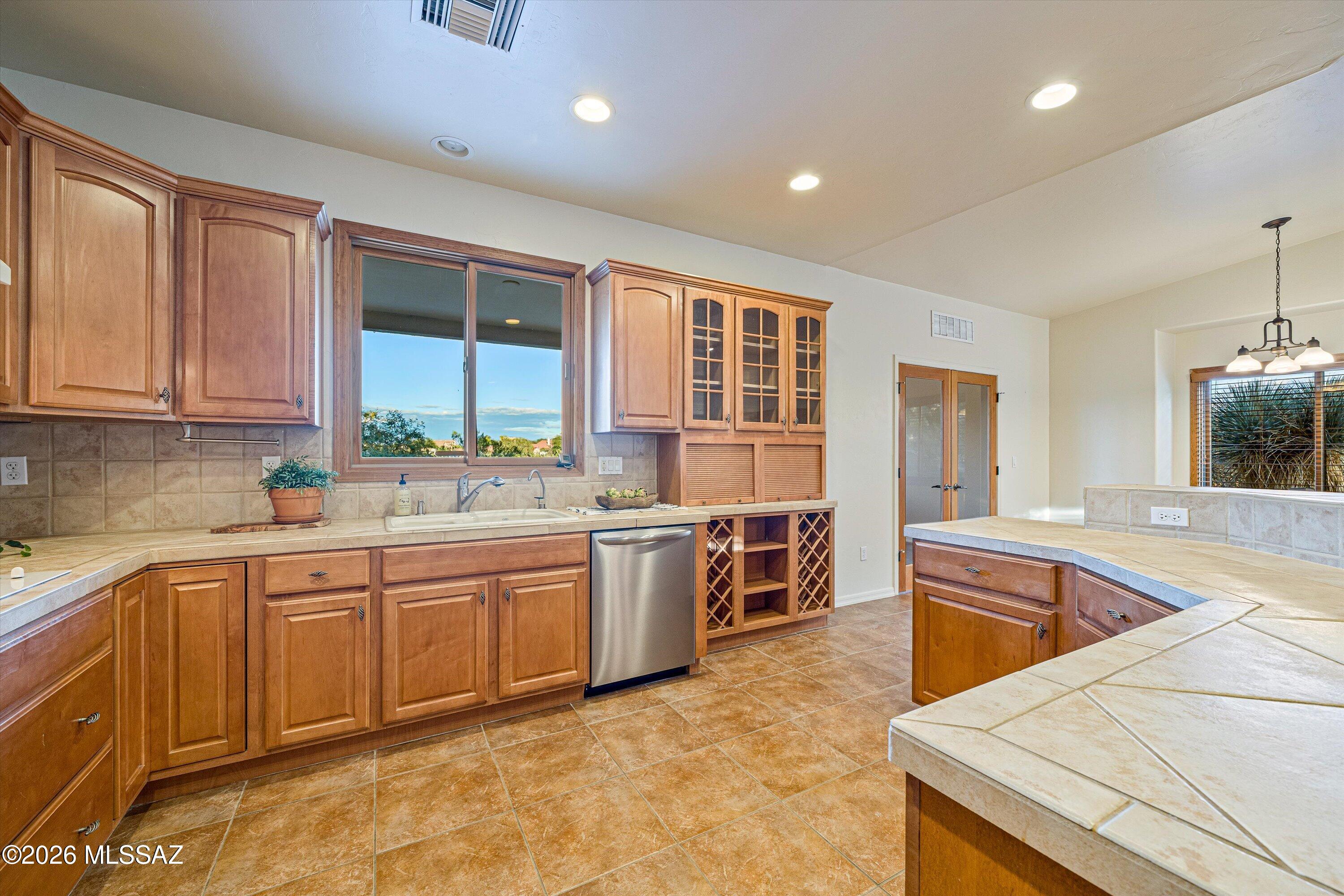 New Tucson Unit NO. 30 - Residential