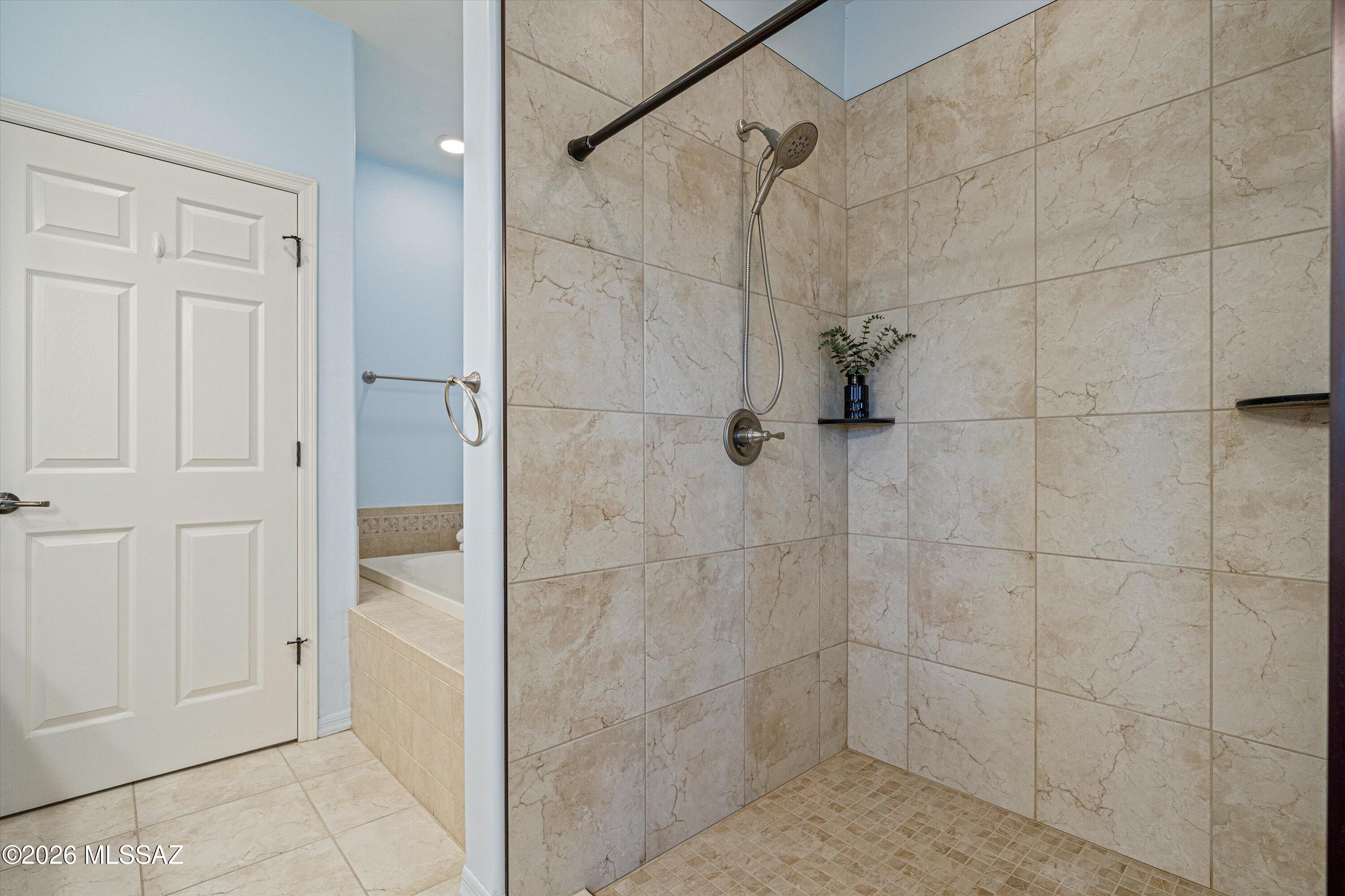 New Tucson Unit NO. 30 - Residential