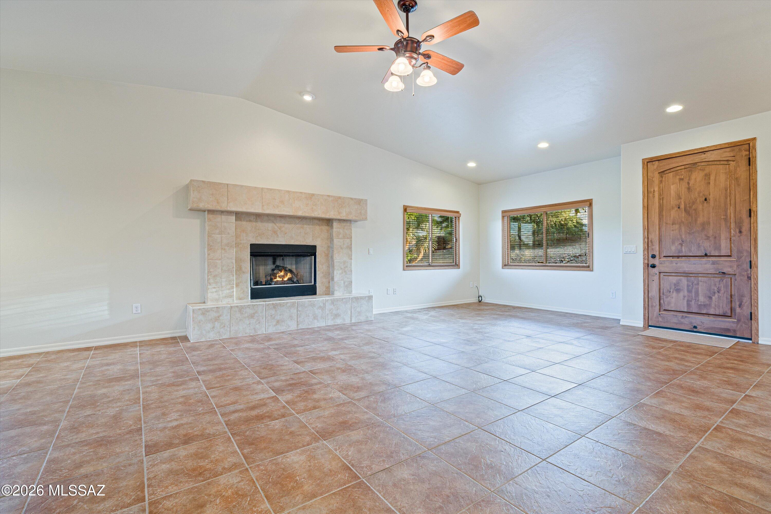 New Tucson Unit NO. 30 - Residential