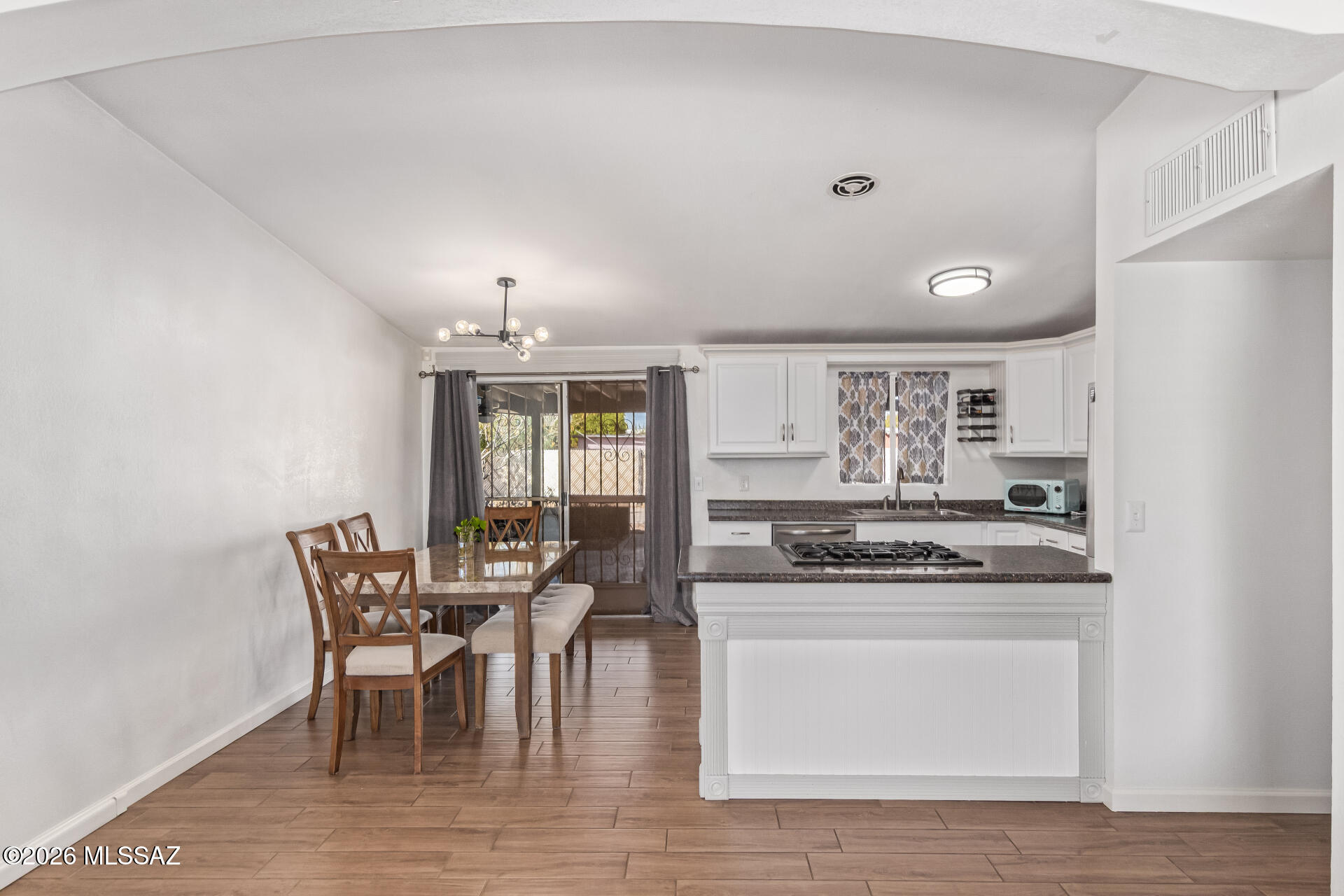 Vista Del Norte - Residential