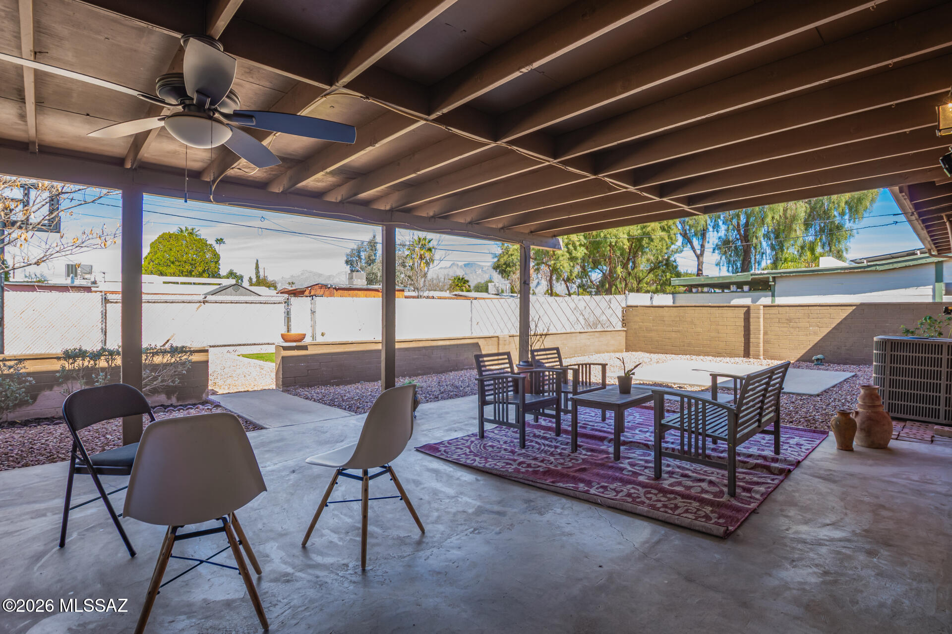 Vista Del Norte - Residential