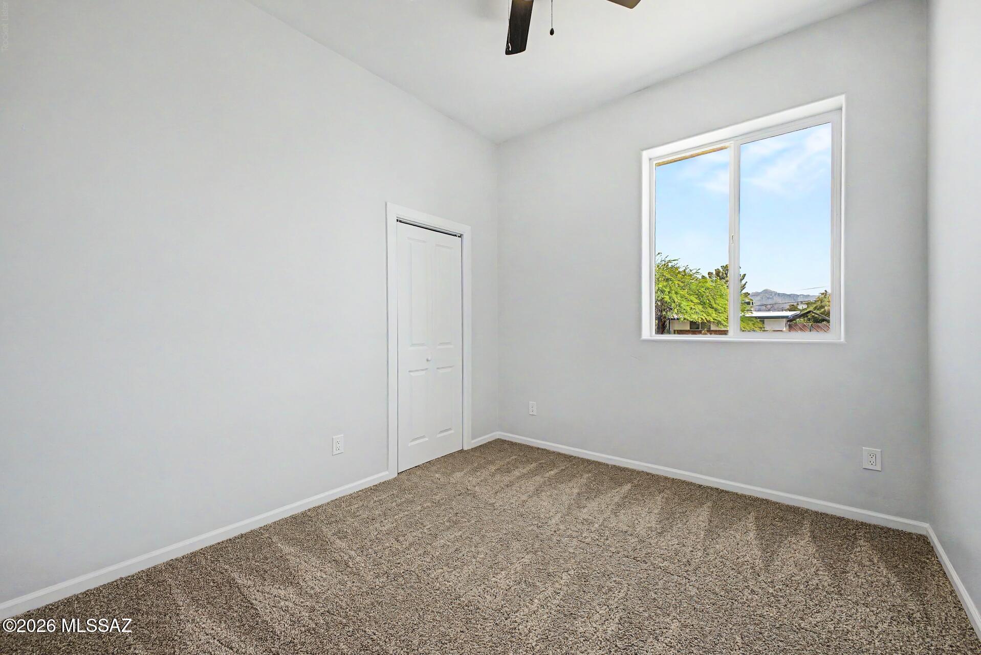 Tierra Del Sol (1-2) - Residential