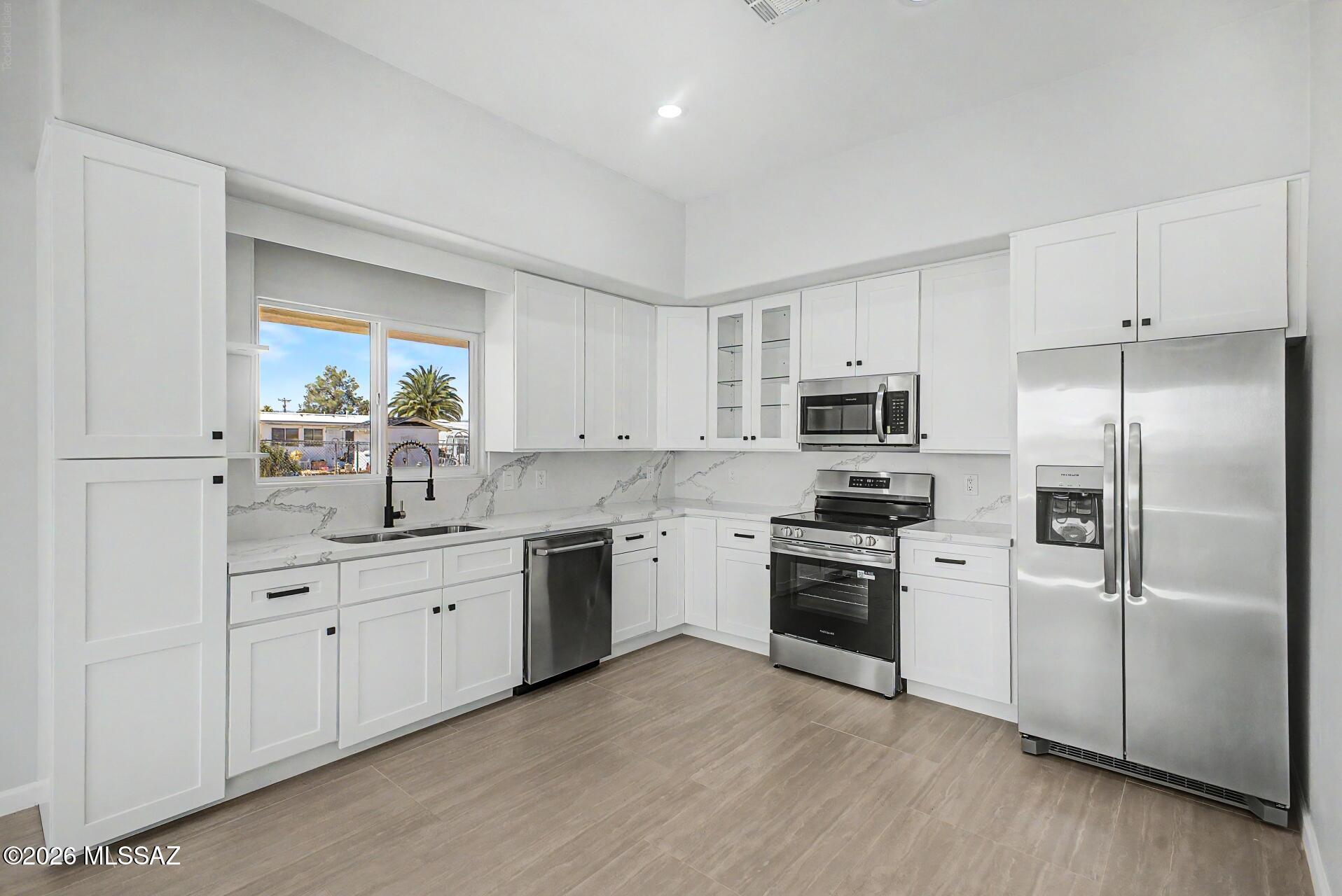 Tierra Del Sol (1-2) - Residential