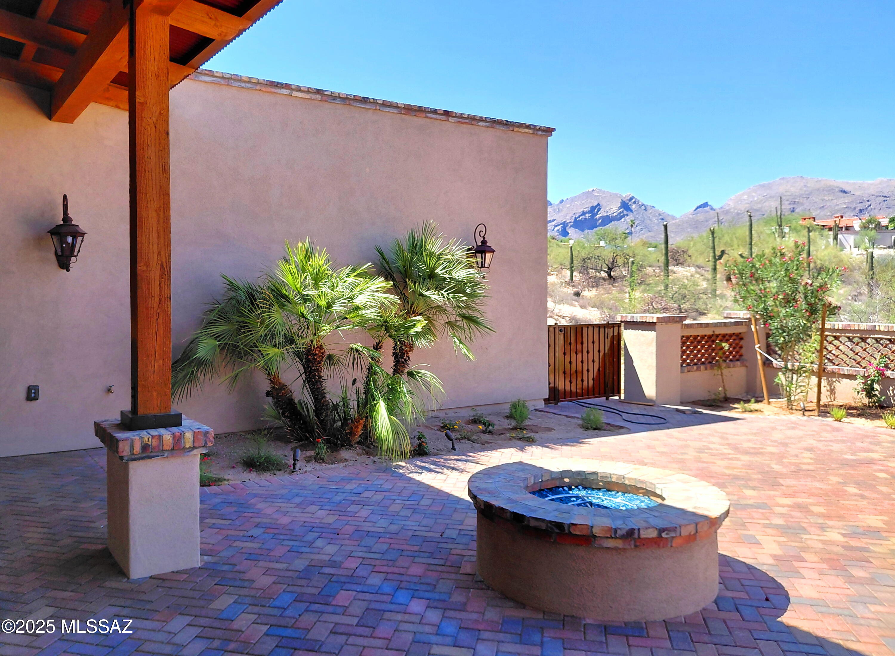 Catalina Foothills Estates 6 Th - Residential