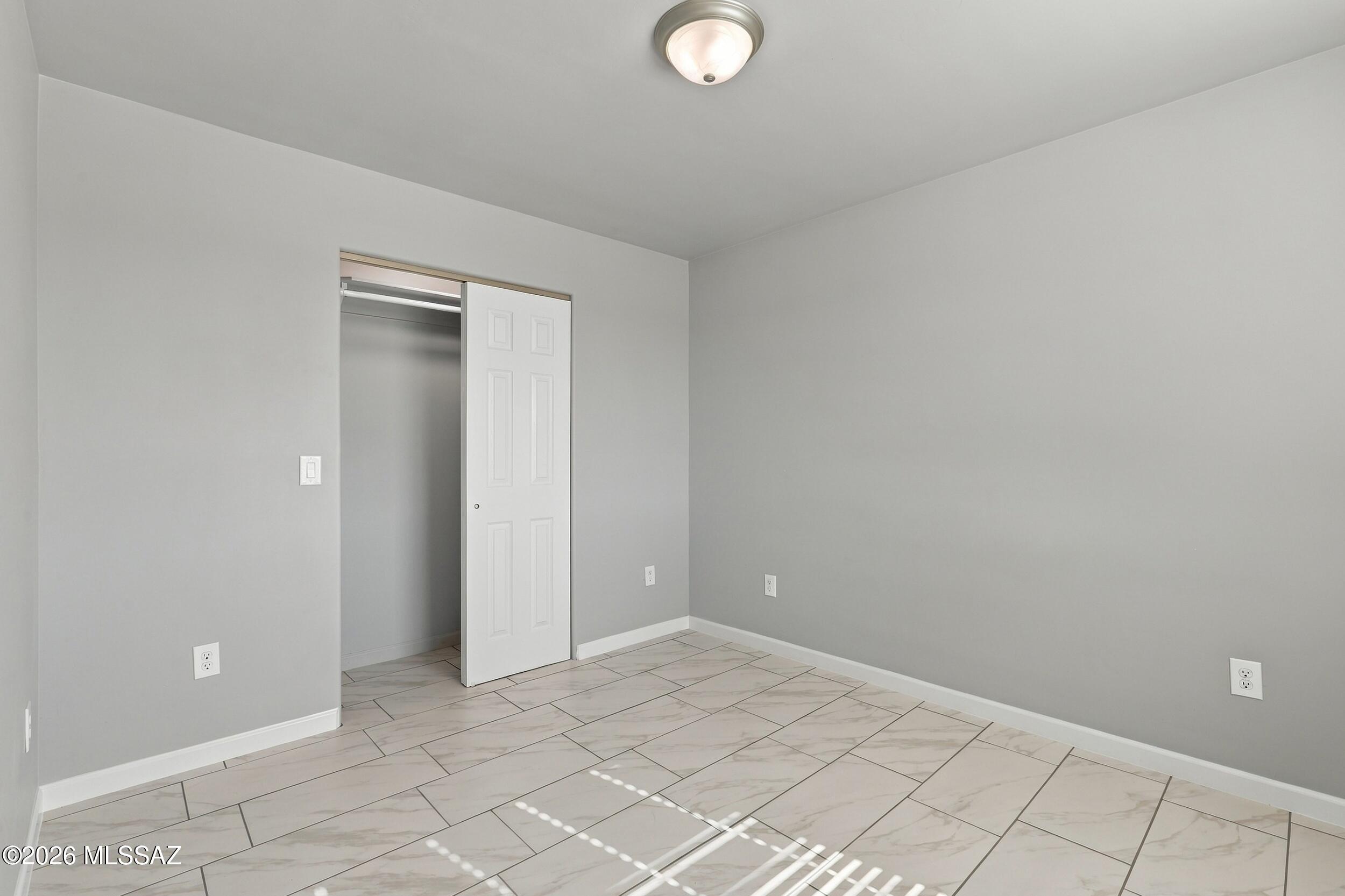 New Tucson Unit NO. 4 (1-203) - Residential