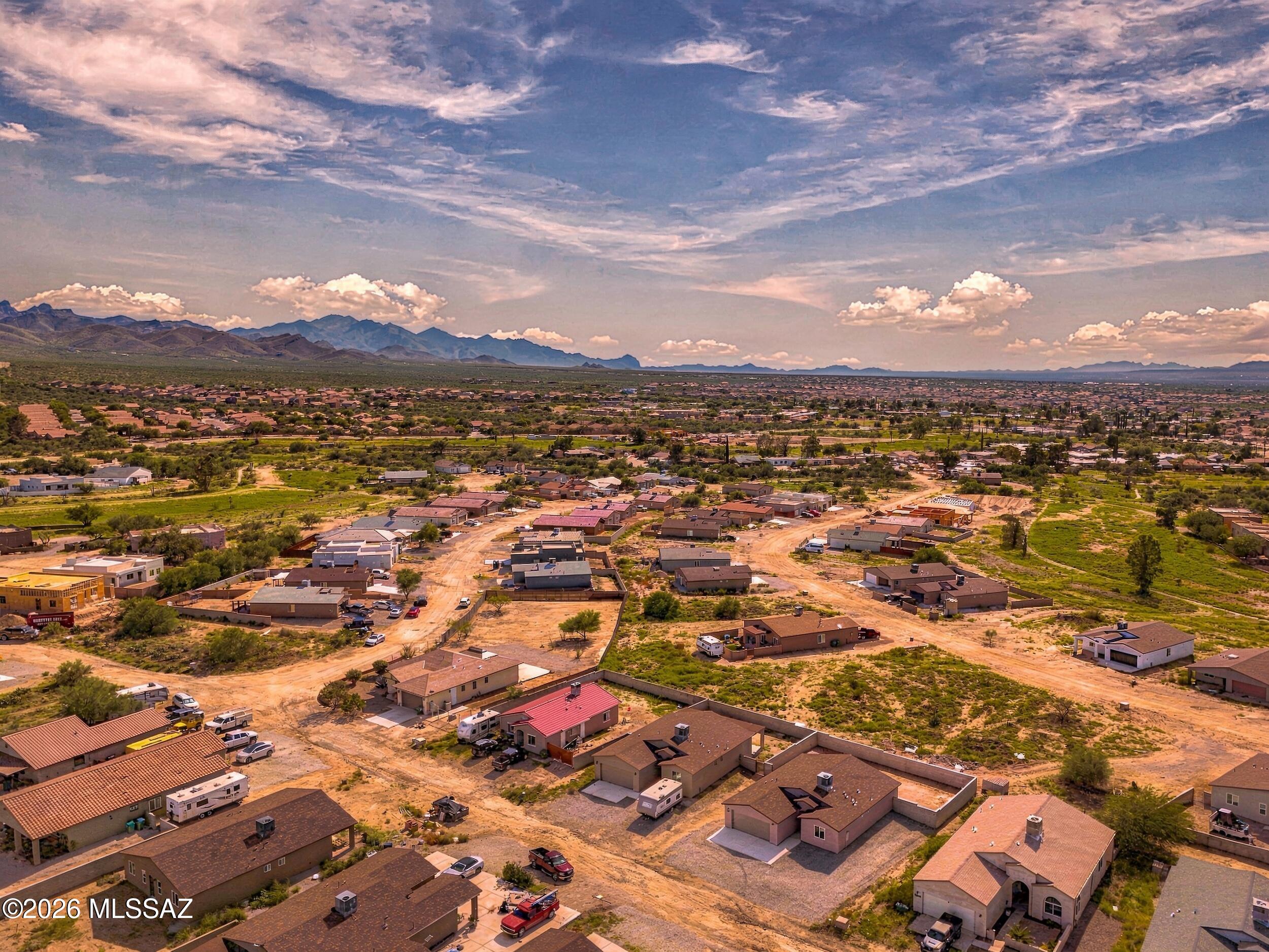 New Tucson Unit NO. 4 (1-203) - Residential