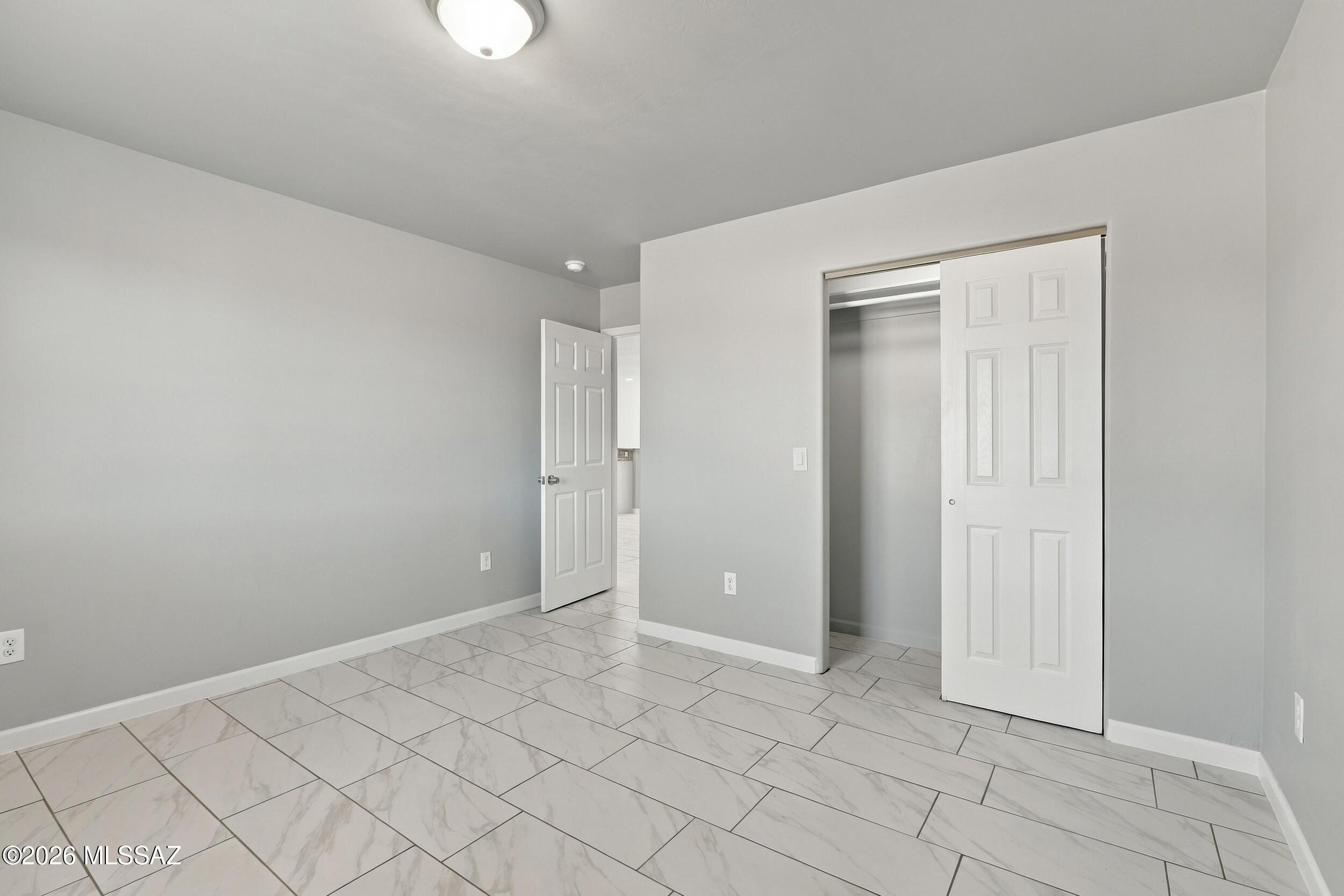 New Tucson Unit NO. 4 (1-203) - Residential