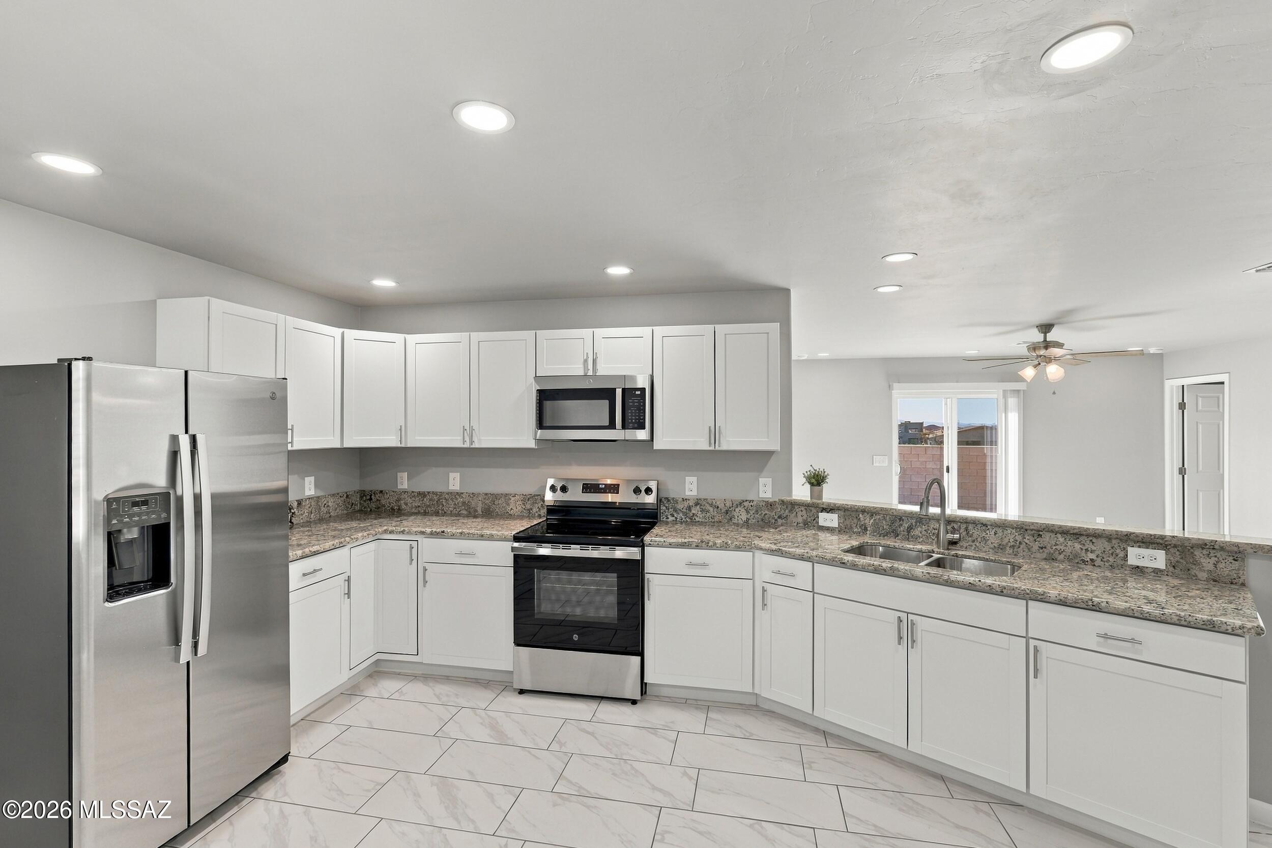 New Tucson Unit NO. 4 (1-203) - Residential