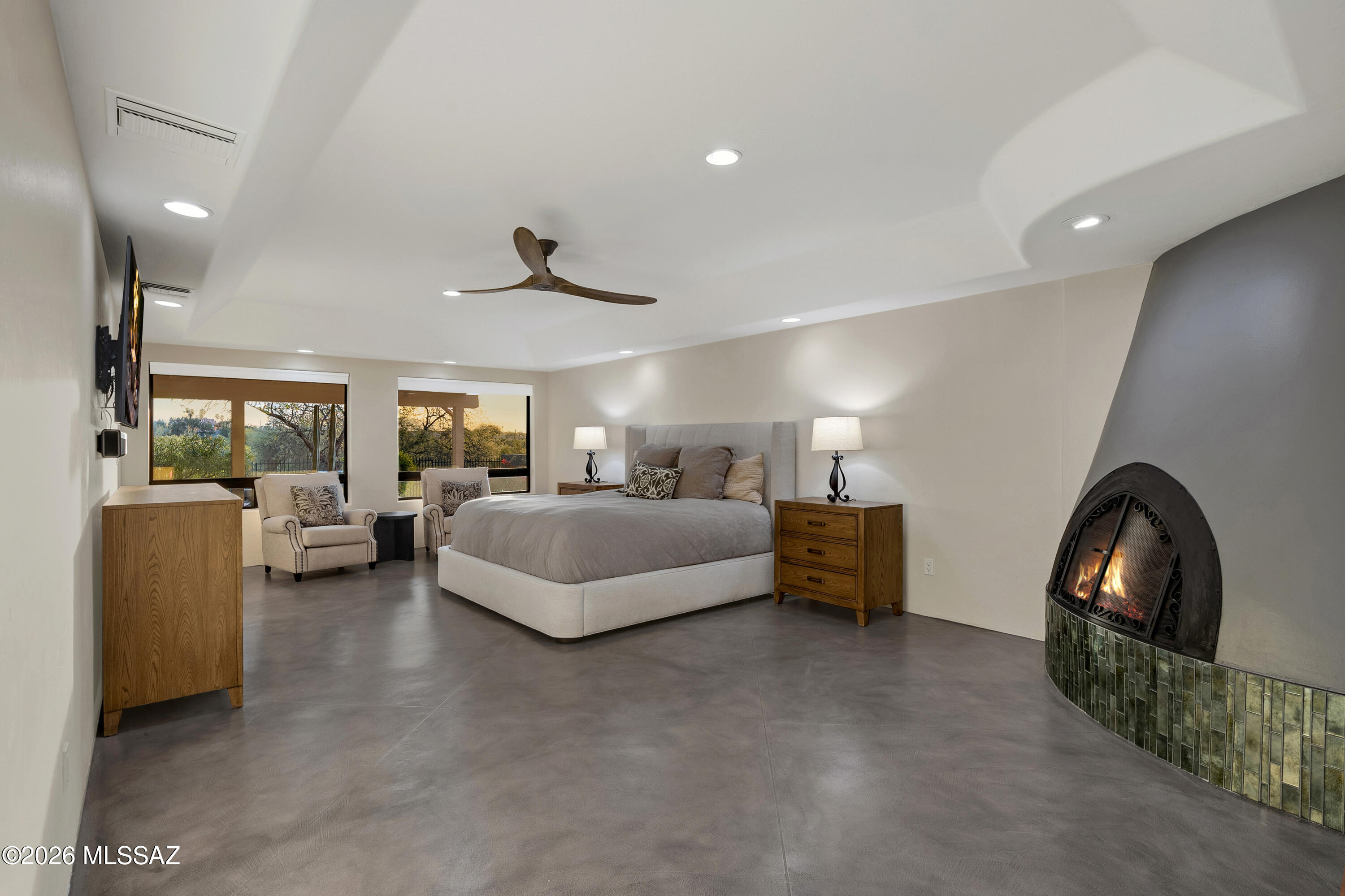 Casas Adobes Vistas (1-21) - Residential