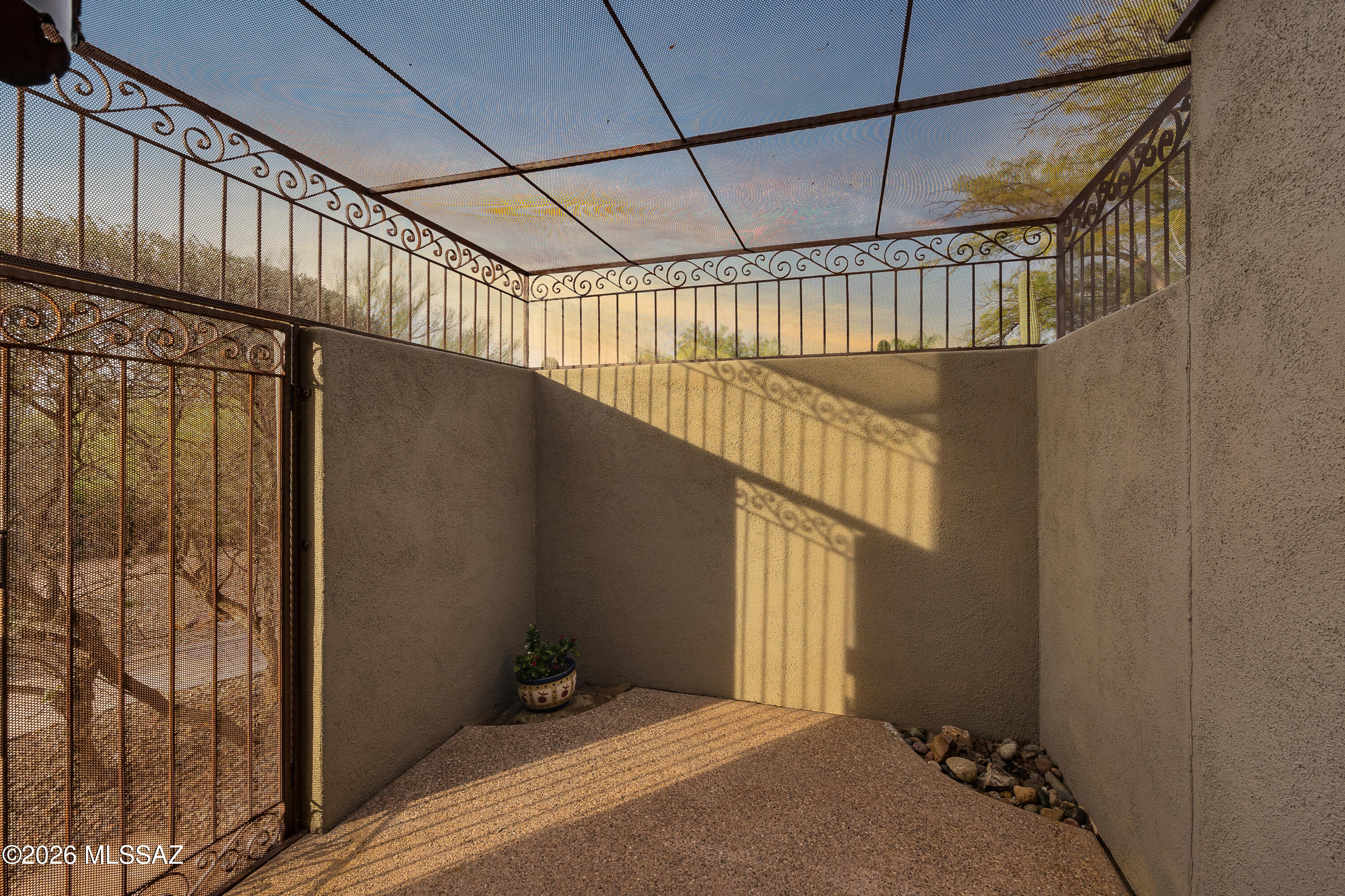 Casas Adobes Vistas (1-21) - Residential