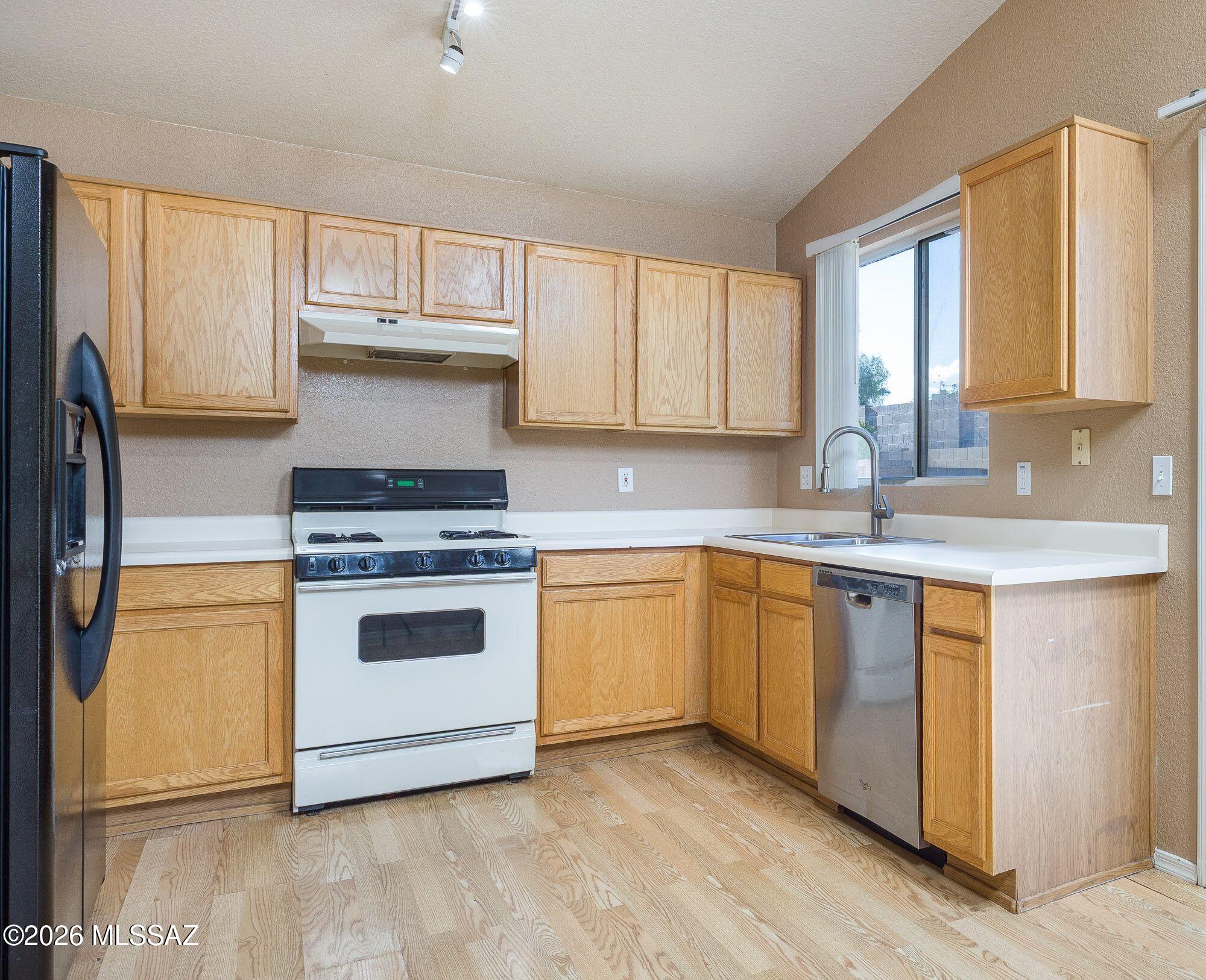 Suncrest (1-127) - Residential