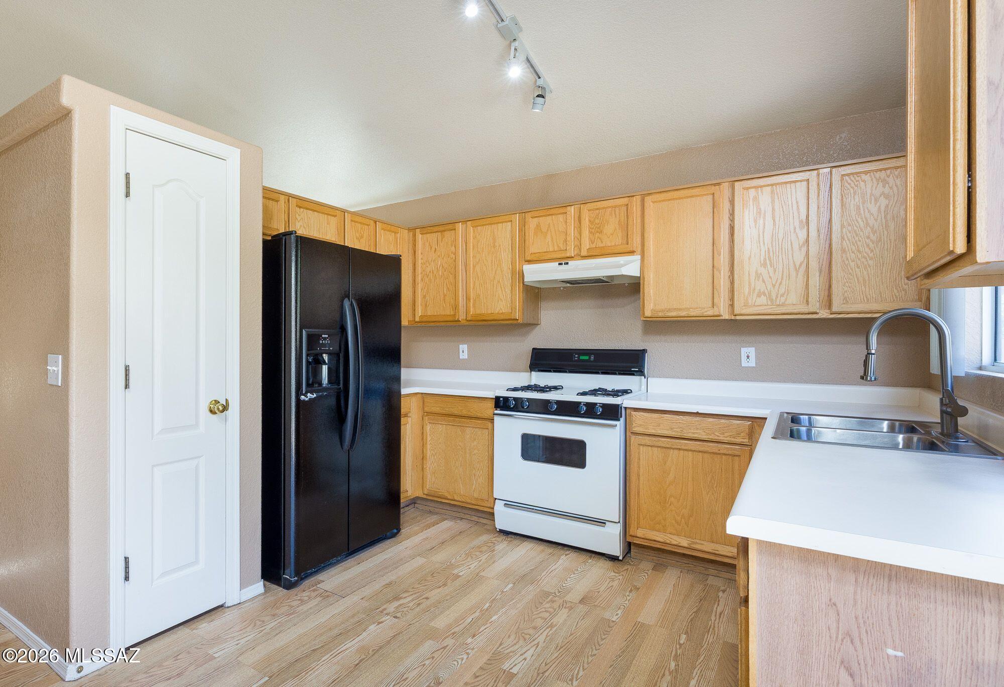 Suncrest (1-127) - Residential