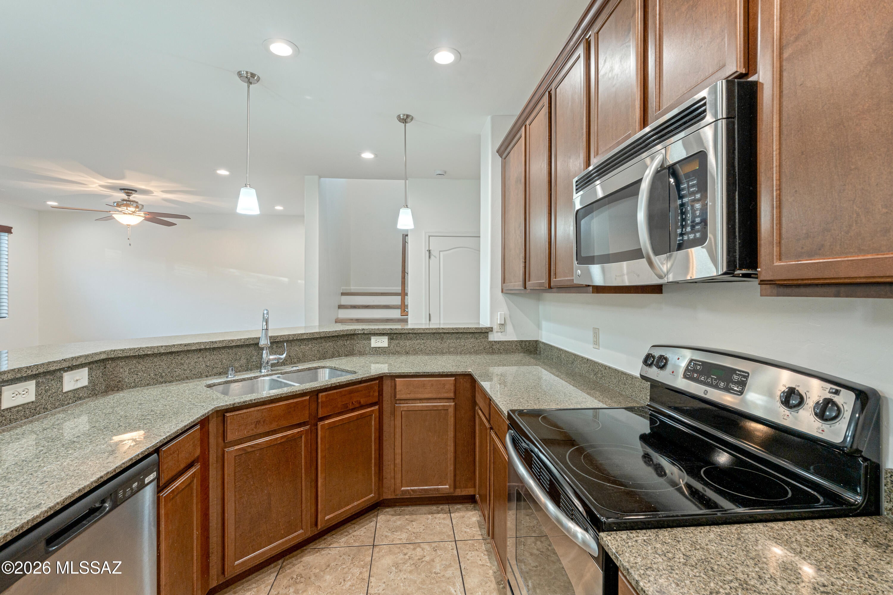 River Walk (1-140) - Residential
