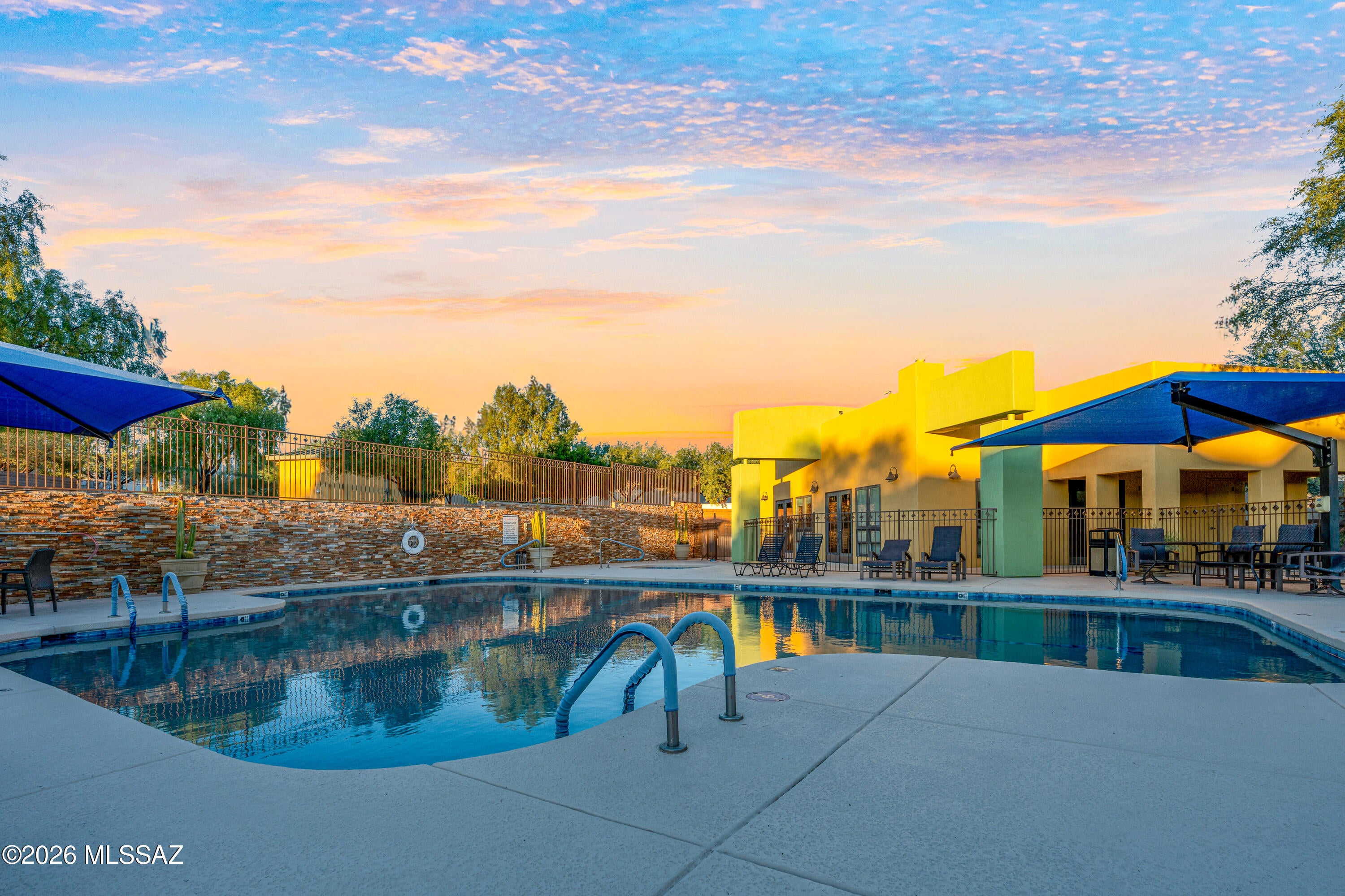River Walk (1-140) - Residential