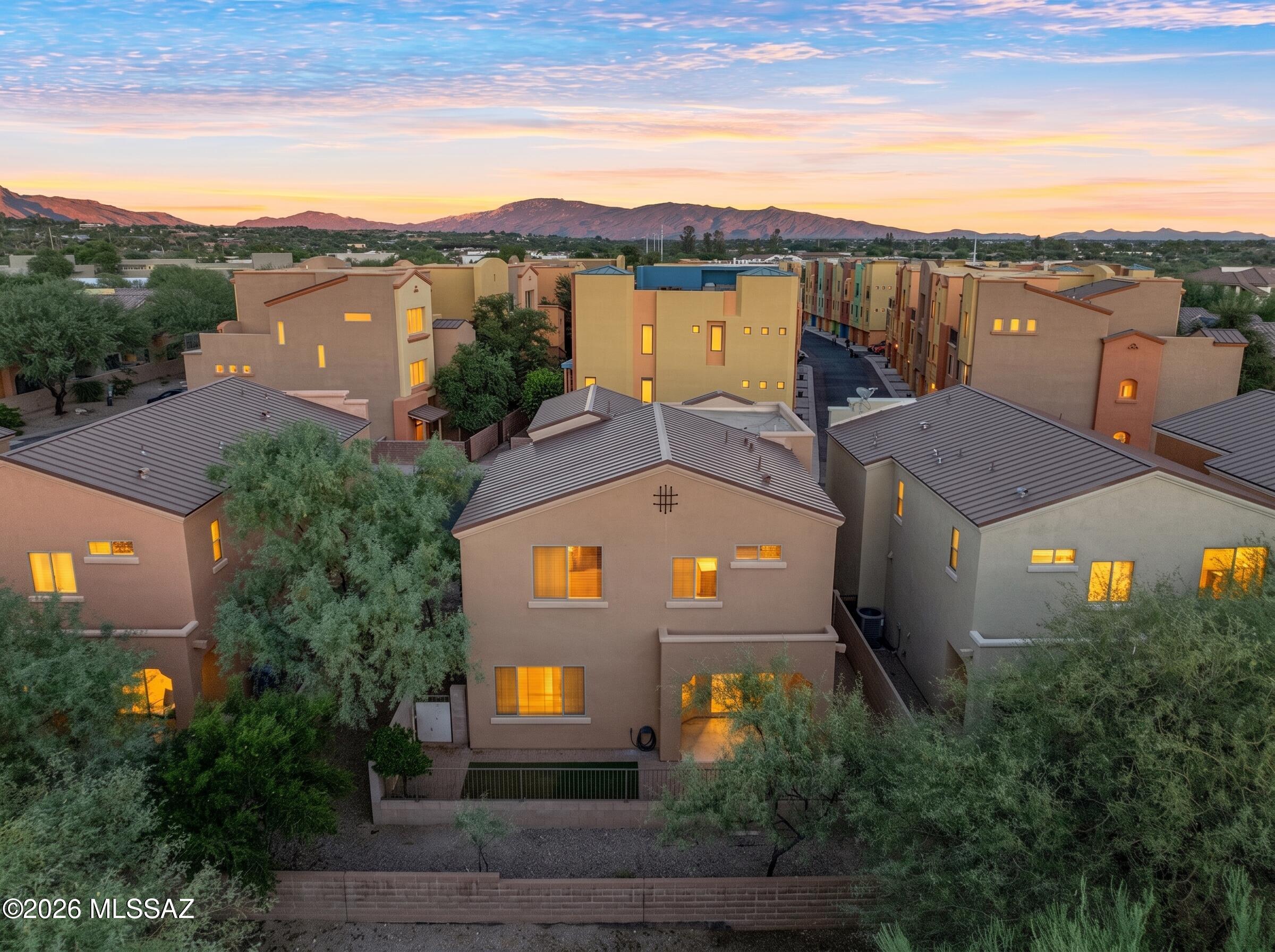 River Walk (1-140) - Residential