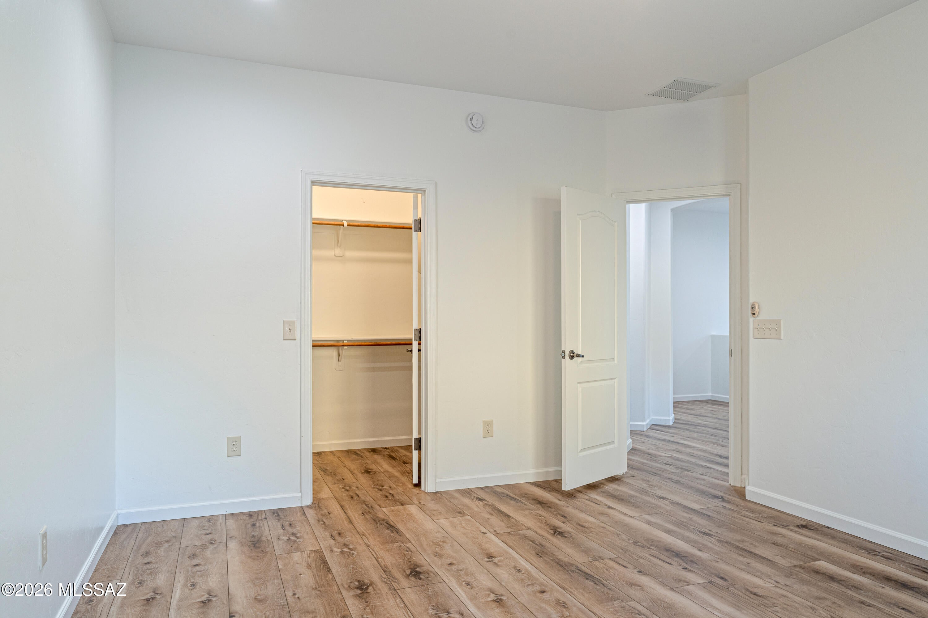 River Walk (1-140) - Residential