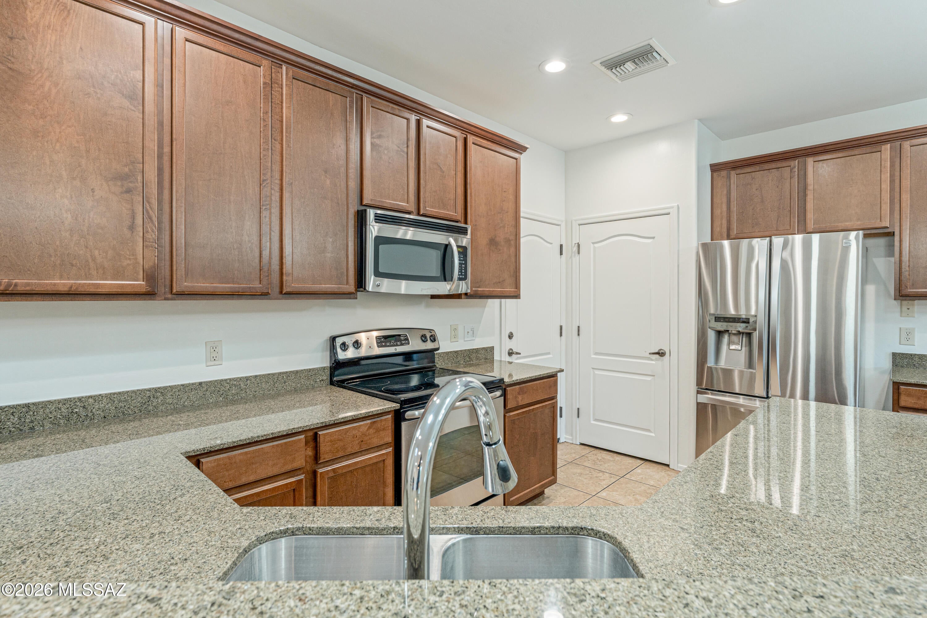 River Walk (1-140) - Residential