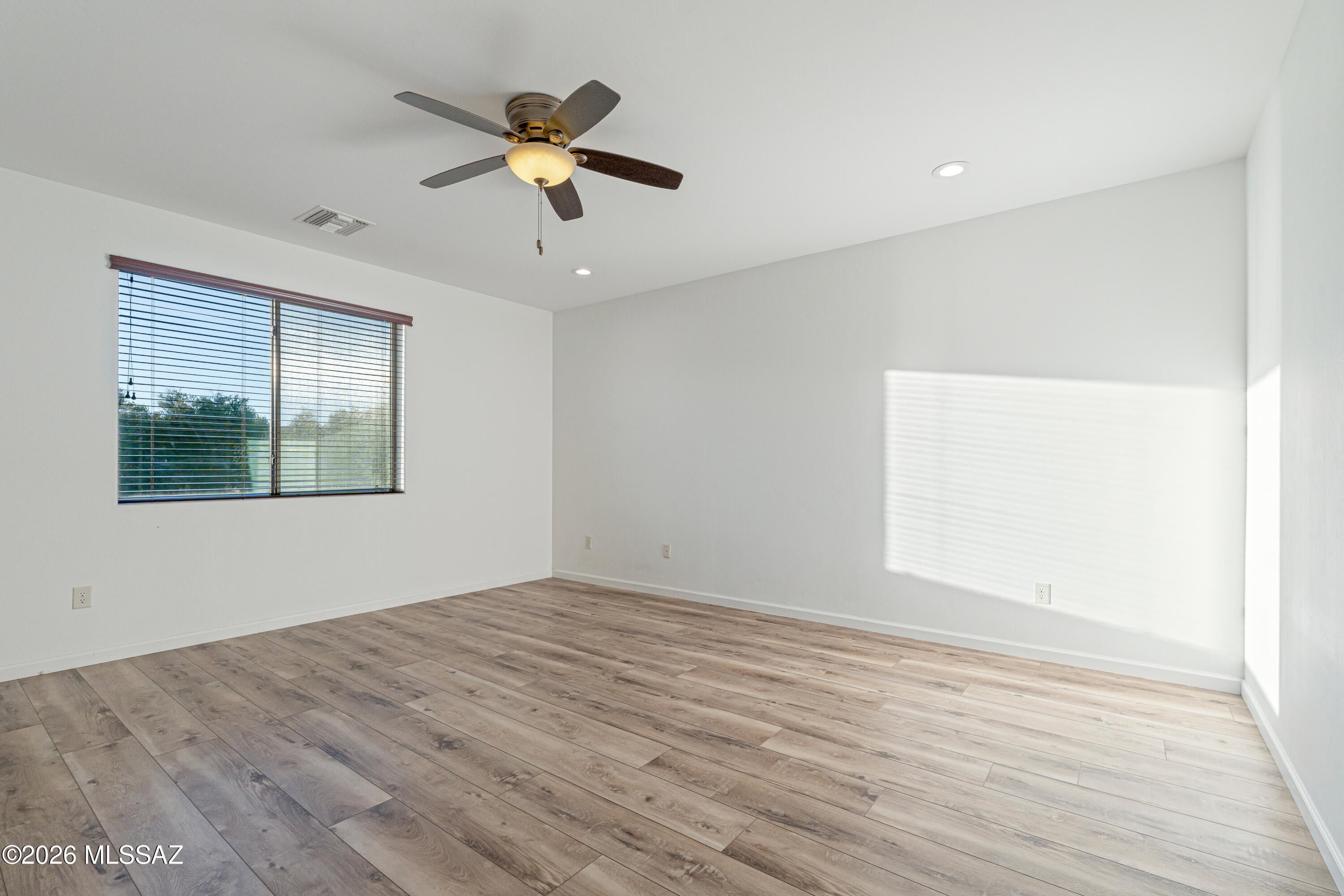 River Walk (1-140) - Residential