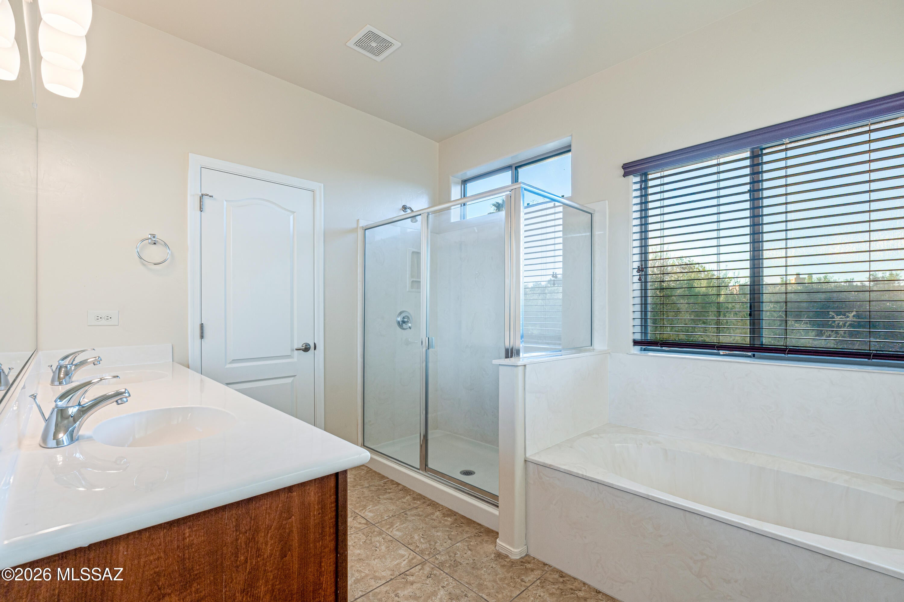 River Walk (1-140) - Residential