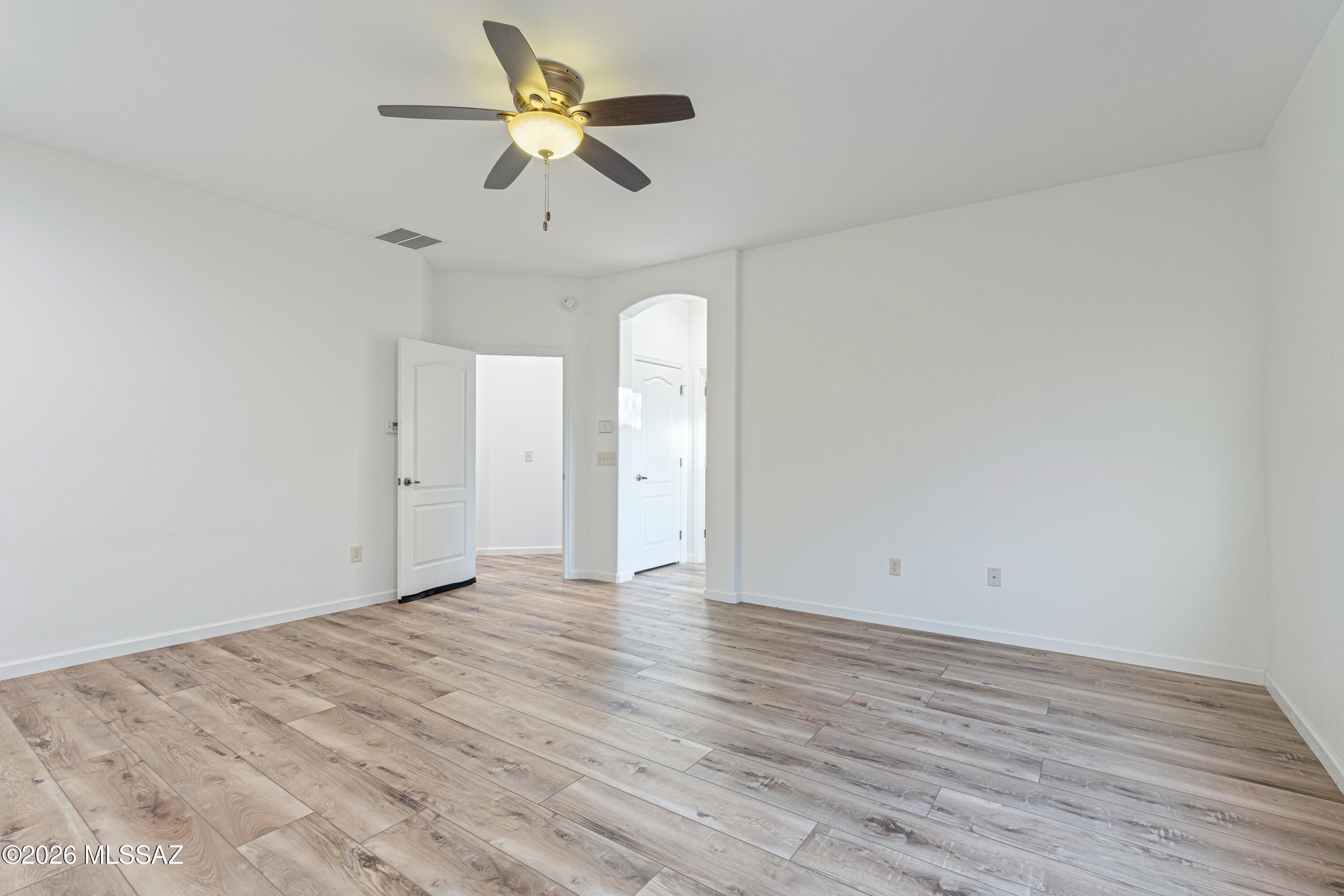 River Walk (1-140) - Residential