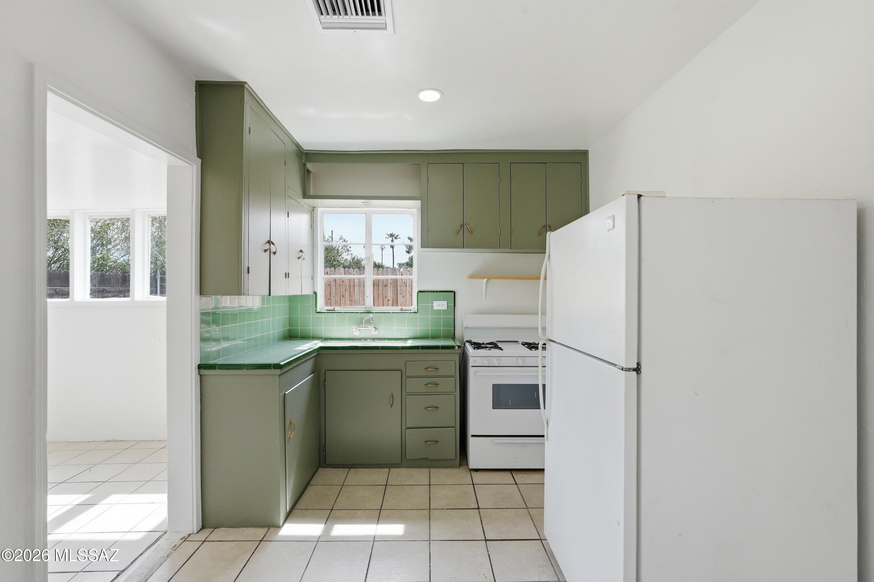Speedway Addition - Residential Lease