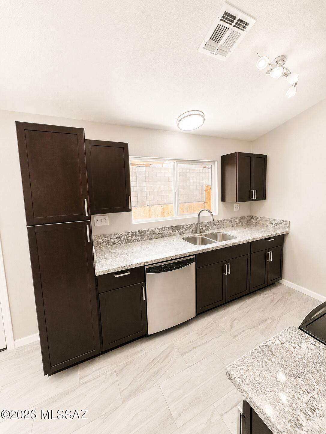 Fairway Villas (1-70) - Residential