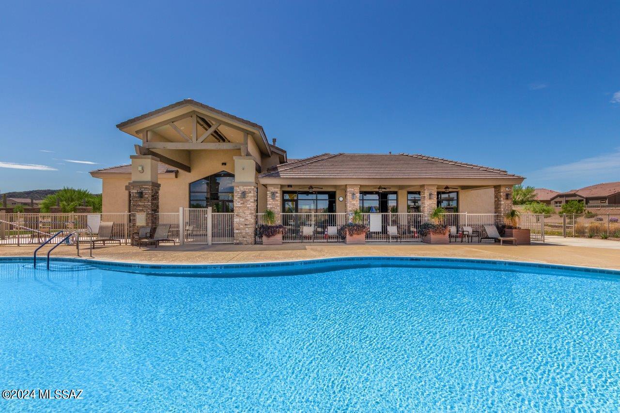 Saguaro Bloom SQ20180540069 - Residential