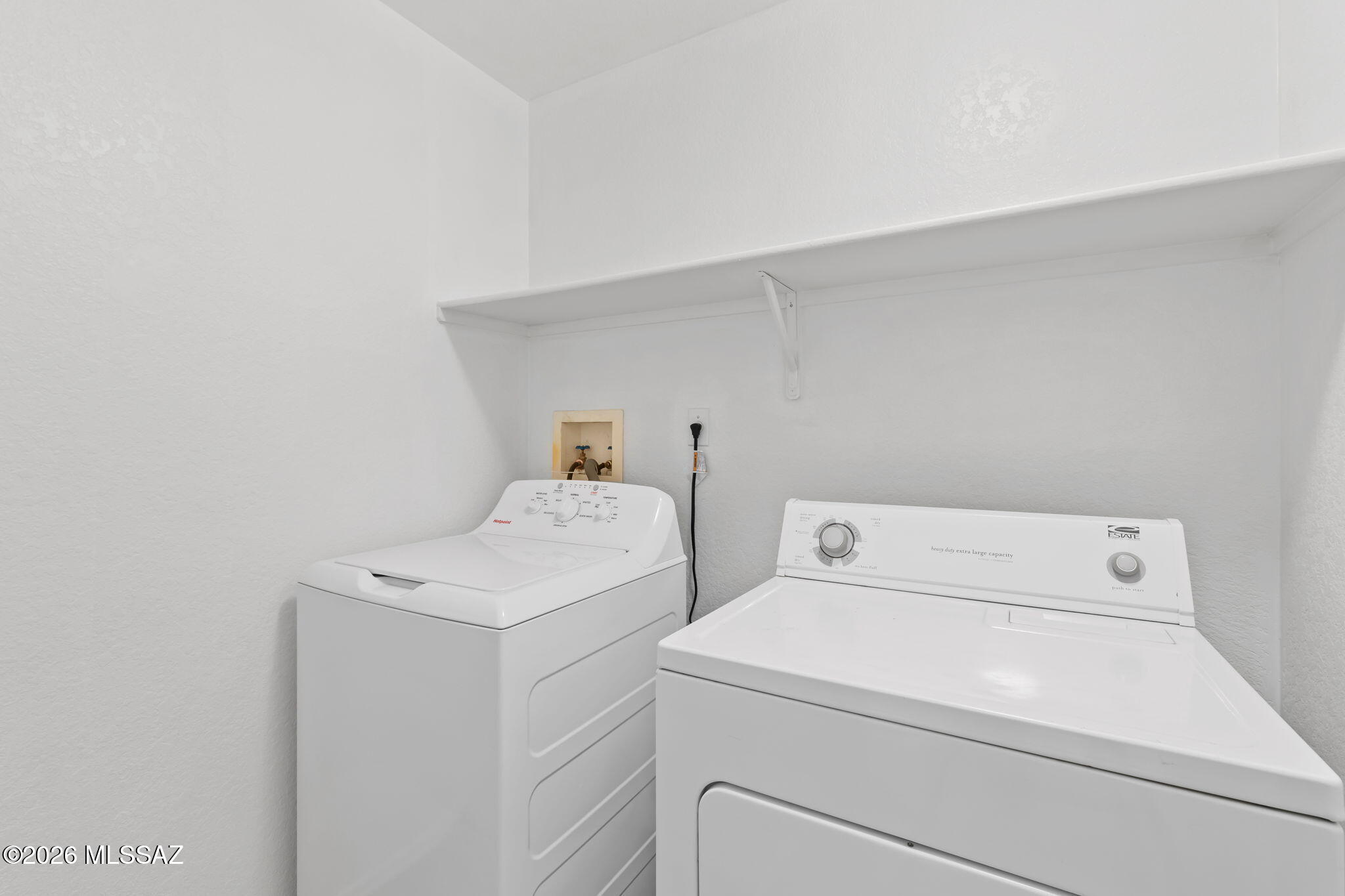 Campana De Plata (1-77) - Residential