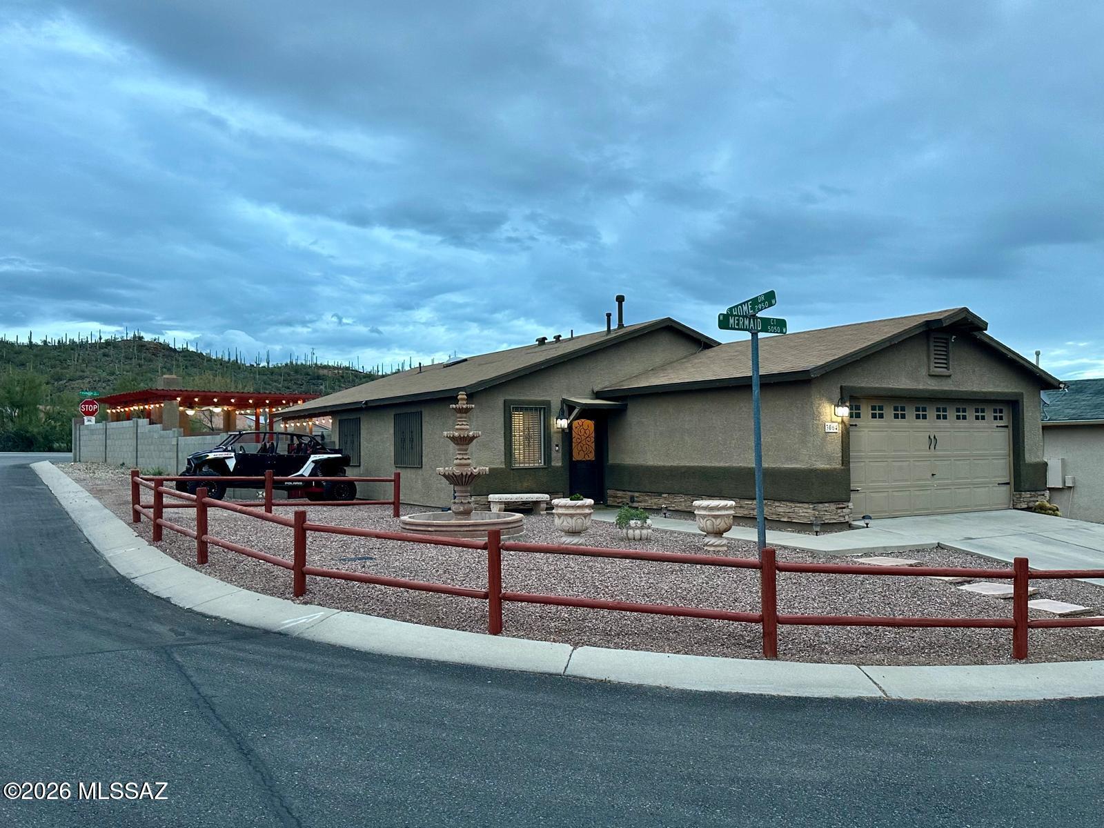 Mountain Manor View - Residential