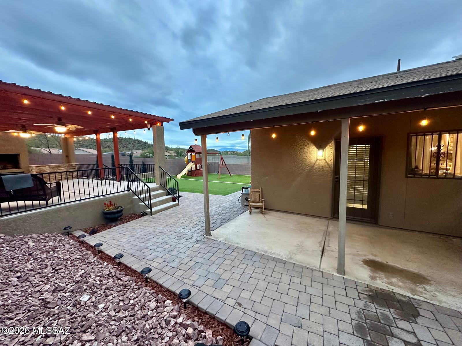 Mountain Manor View - Residential