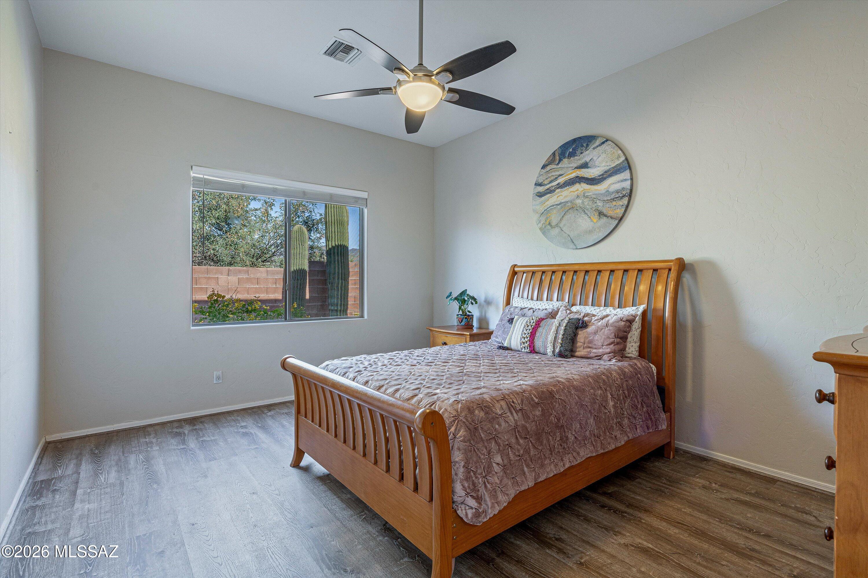 Marquette Place (1-44) - Residential