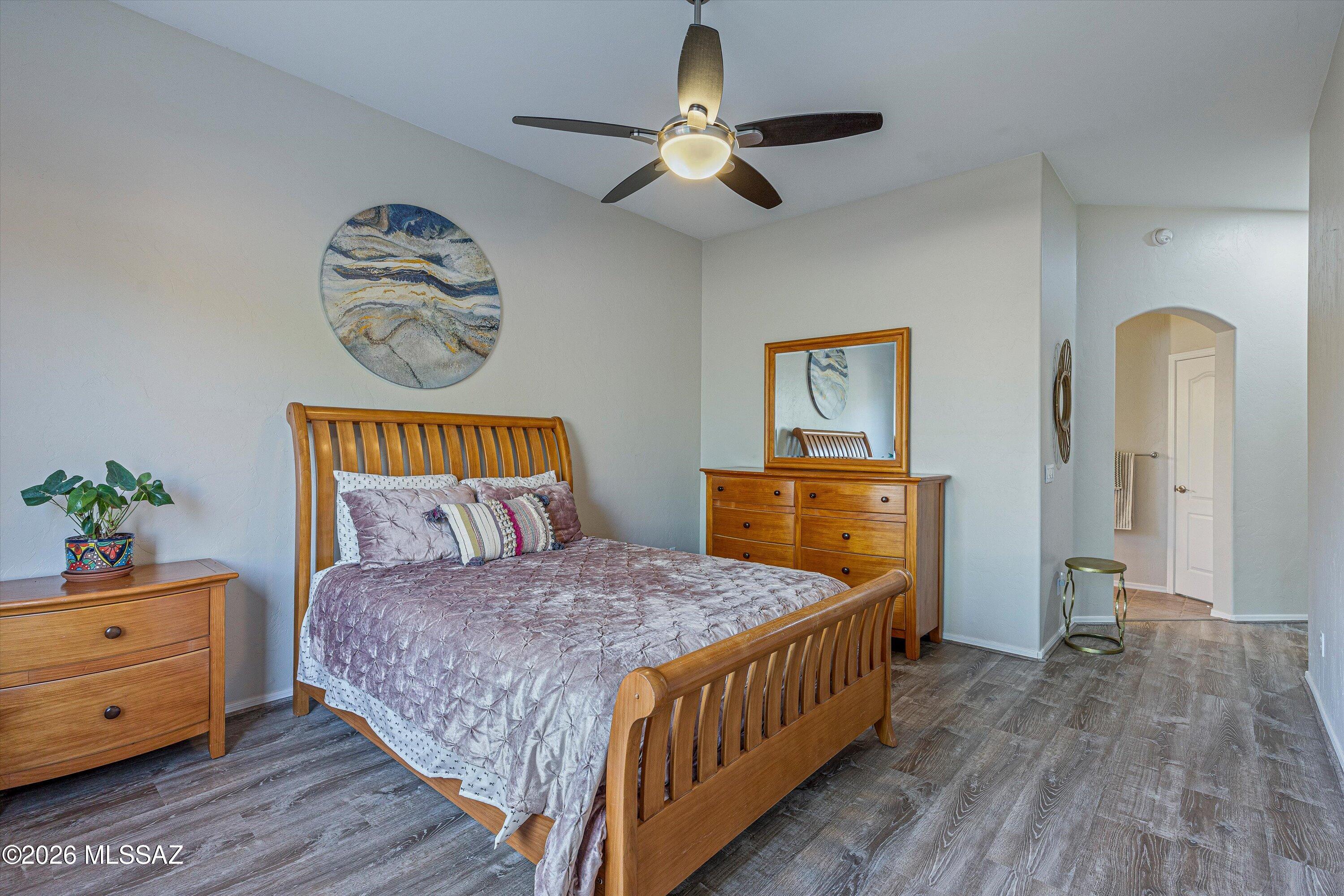 Marquette Place (1-44) - Residential