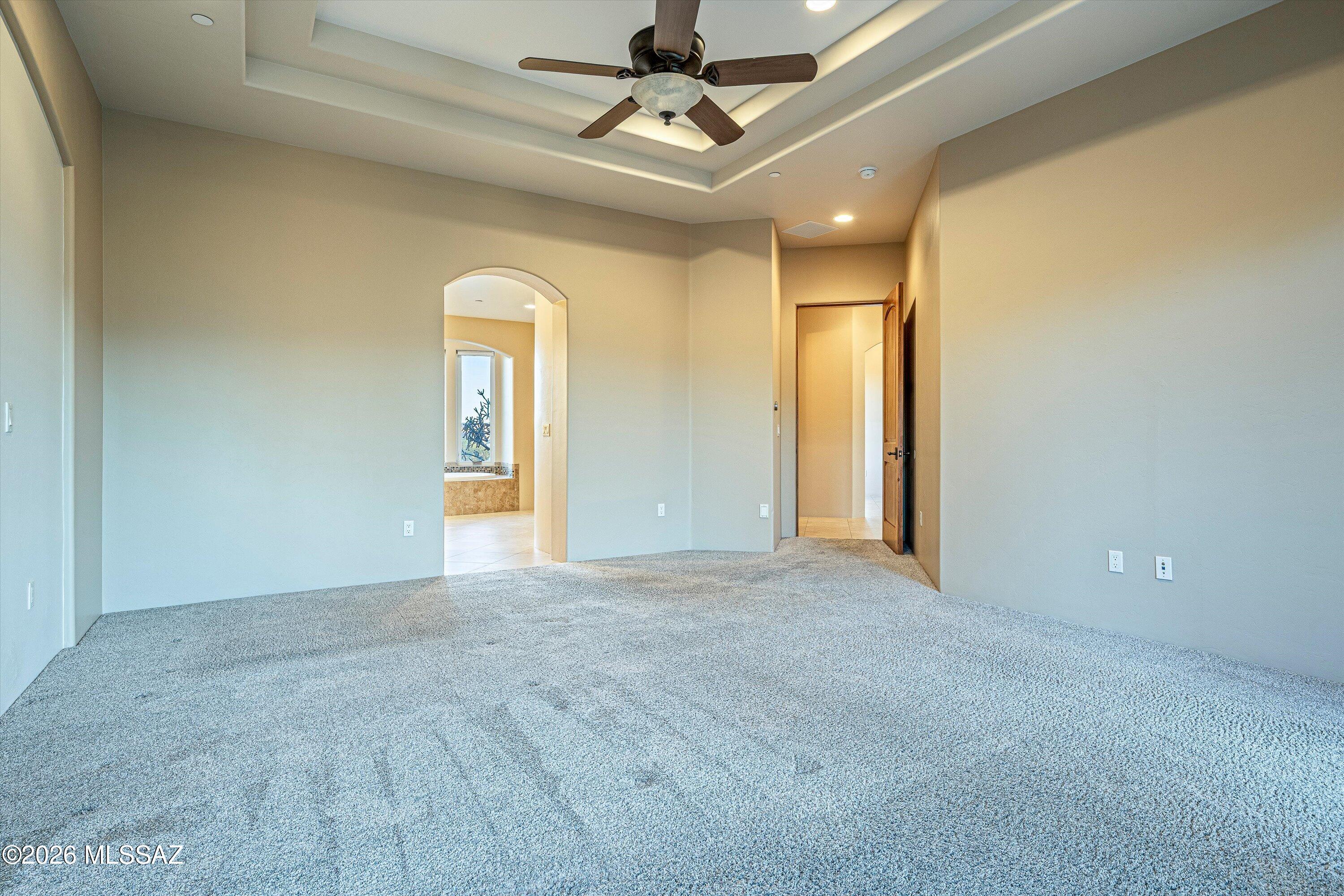 Coyote Creek (1-395) - Residential