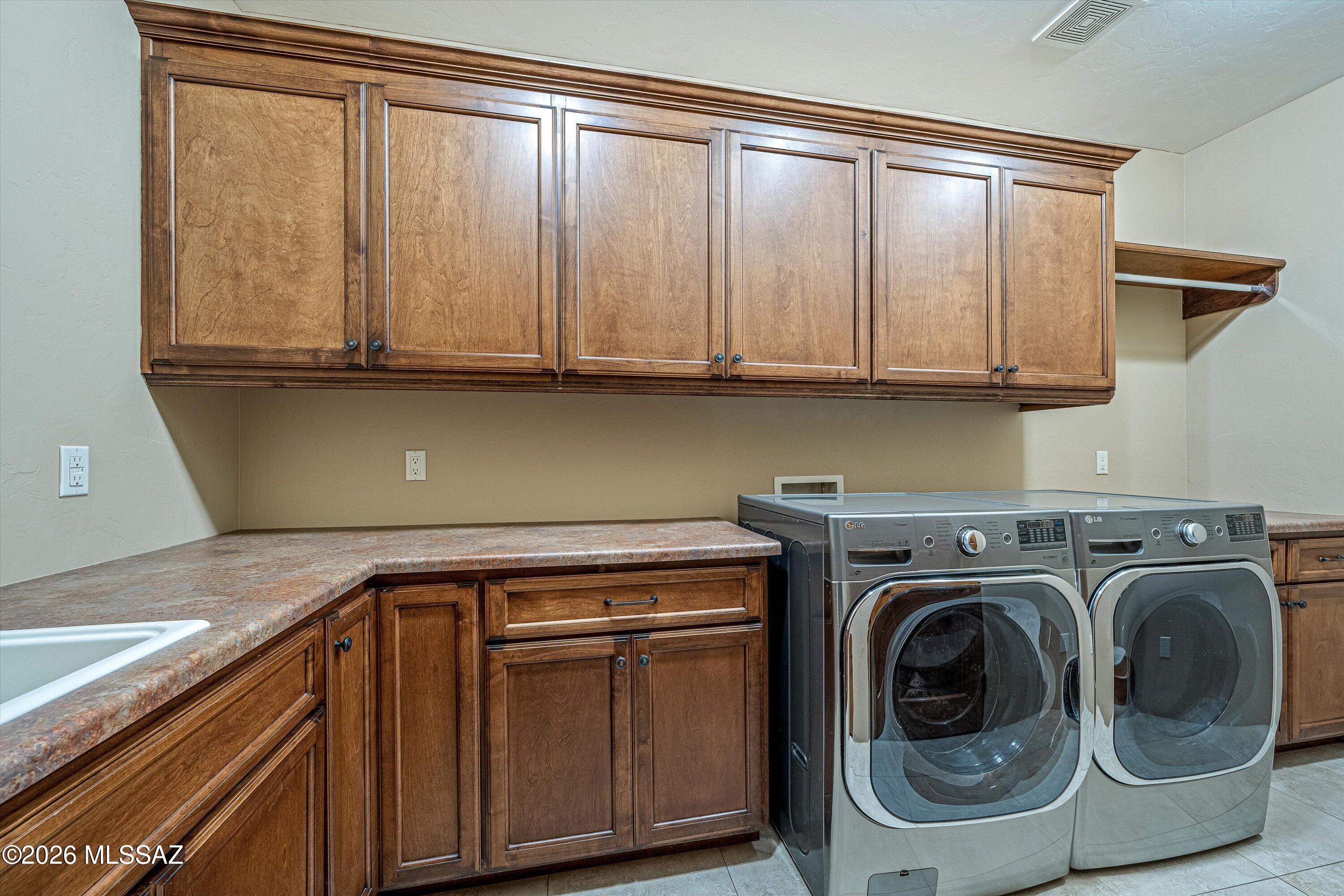 Coyote Creek (1-395) - Residential