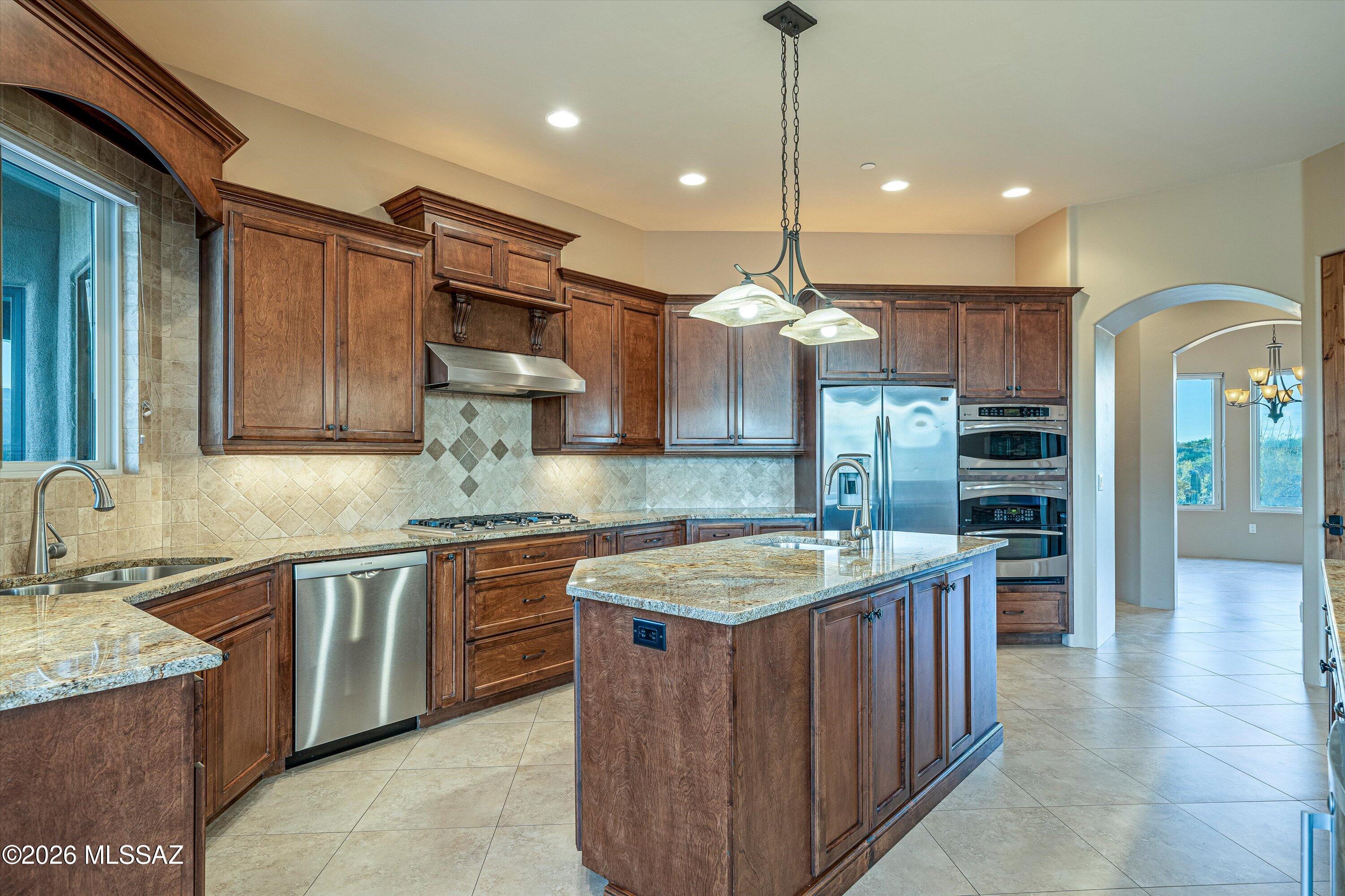 Coyote Creek (1-395) - Residential