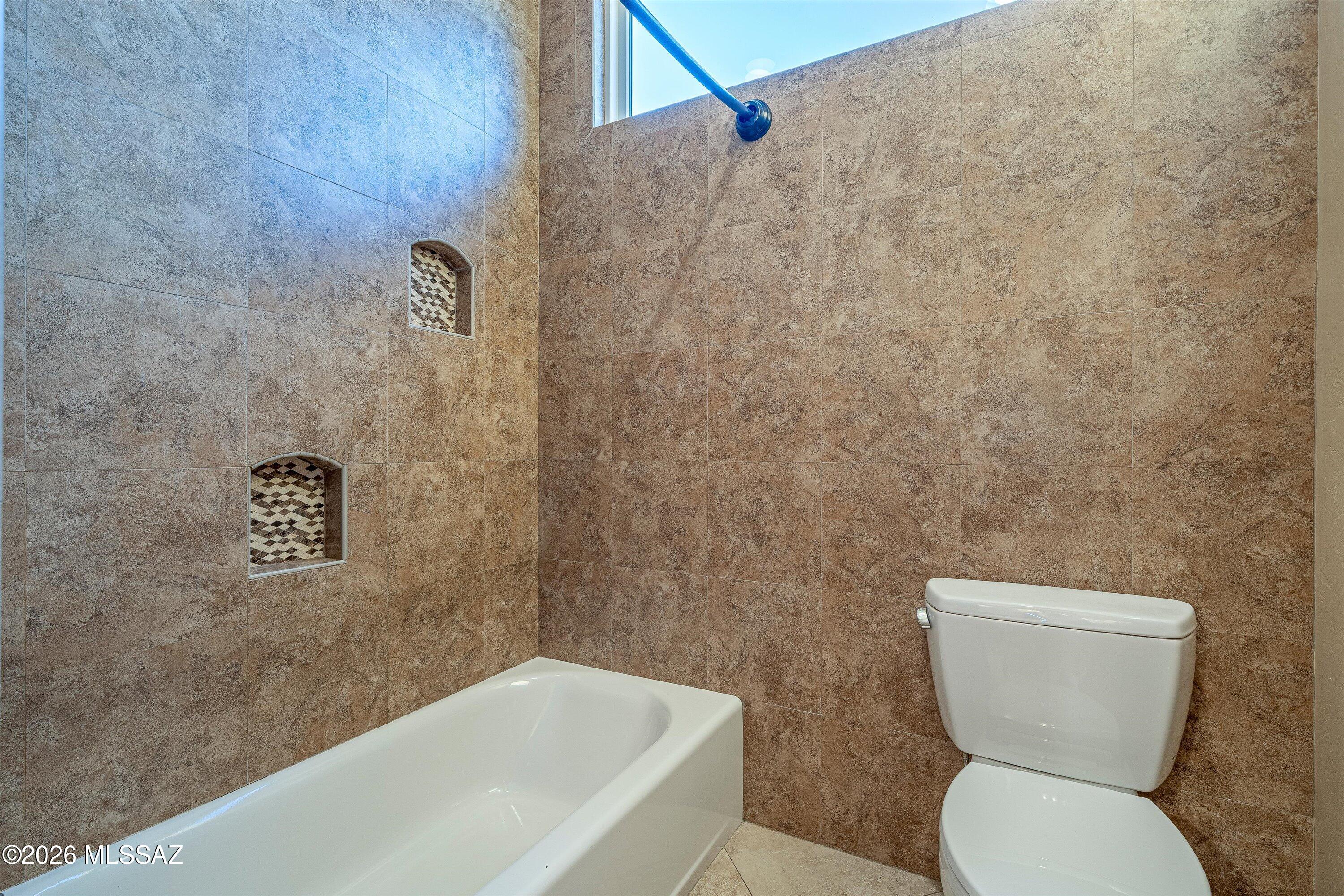 Coyote Creek (1-395) - Residential