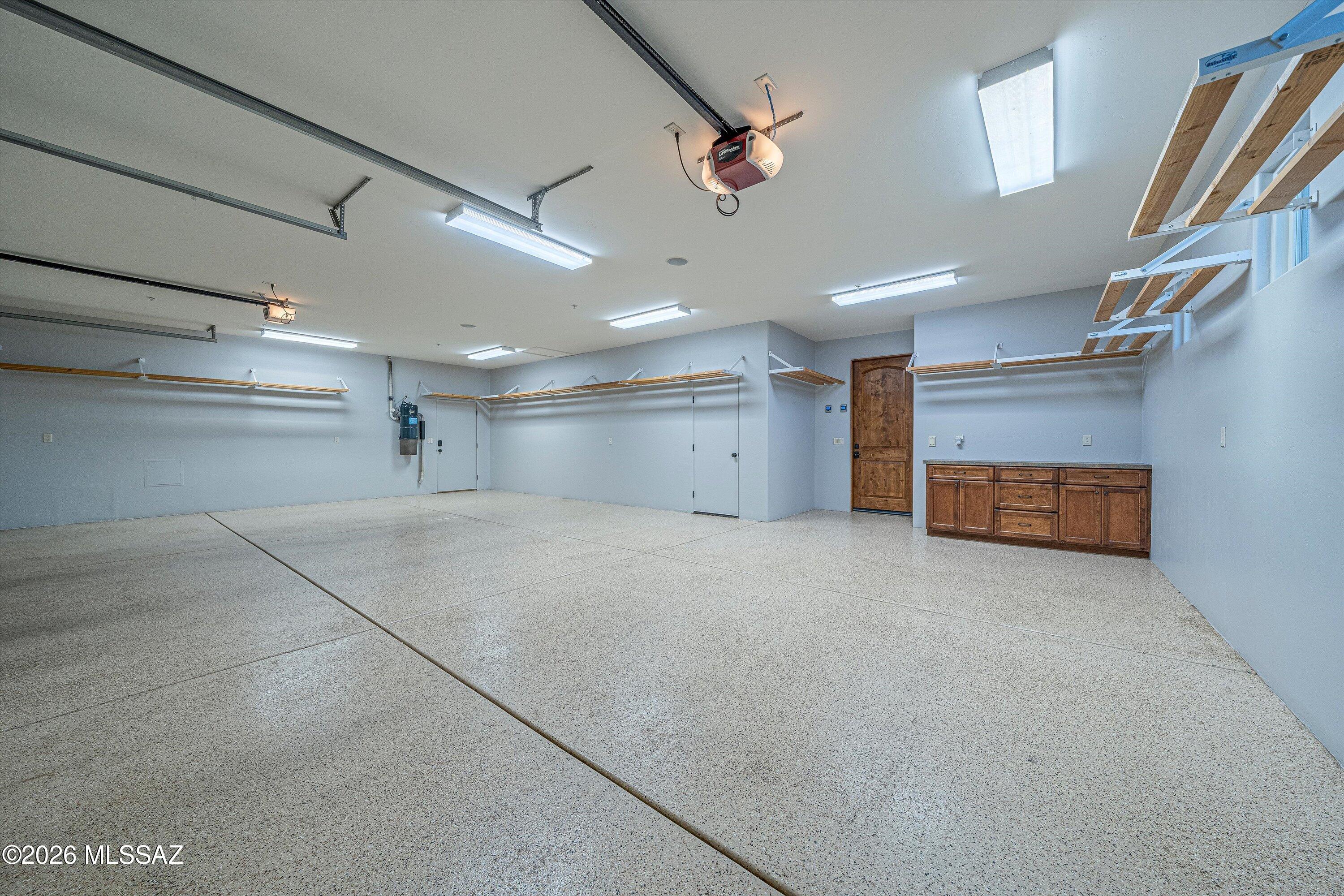 Coyote Creek (1-395) - Residential