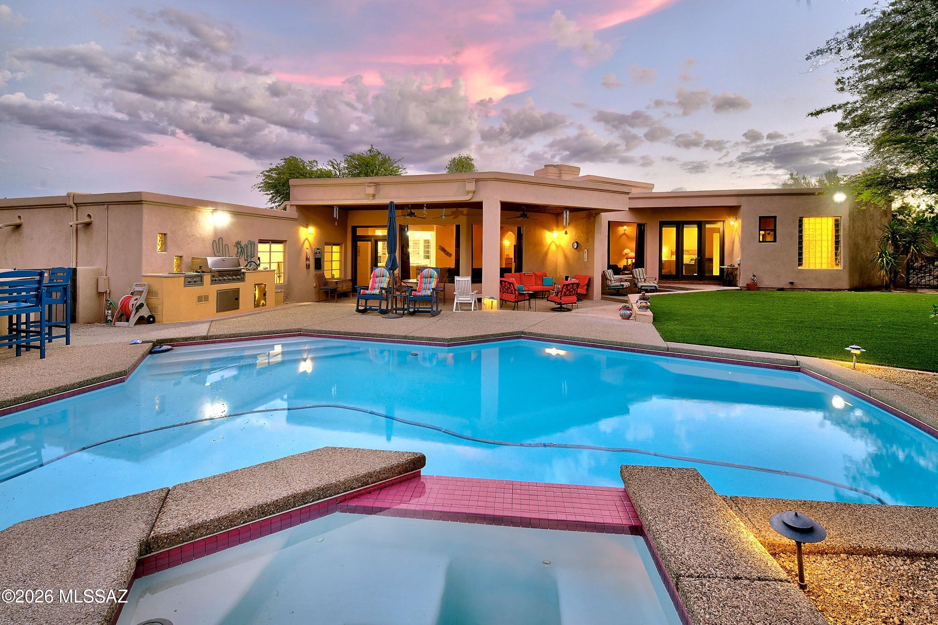 Catalina Foothills Estates NO. 10 (1-72) - Residential