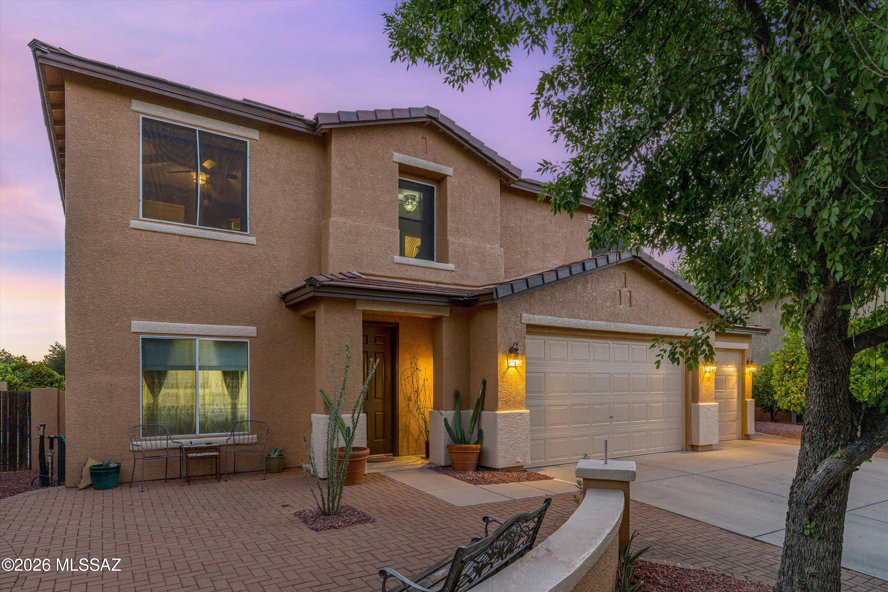 Black Horse (1-411) - Residential