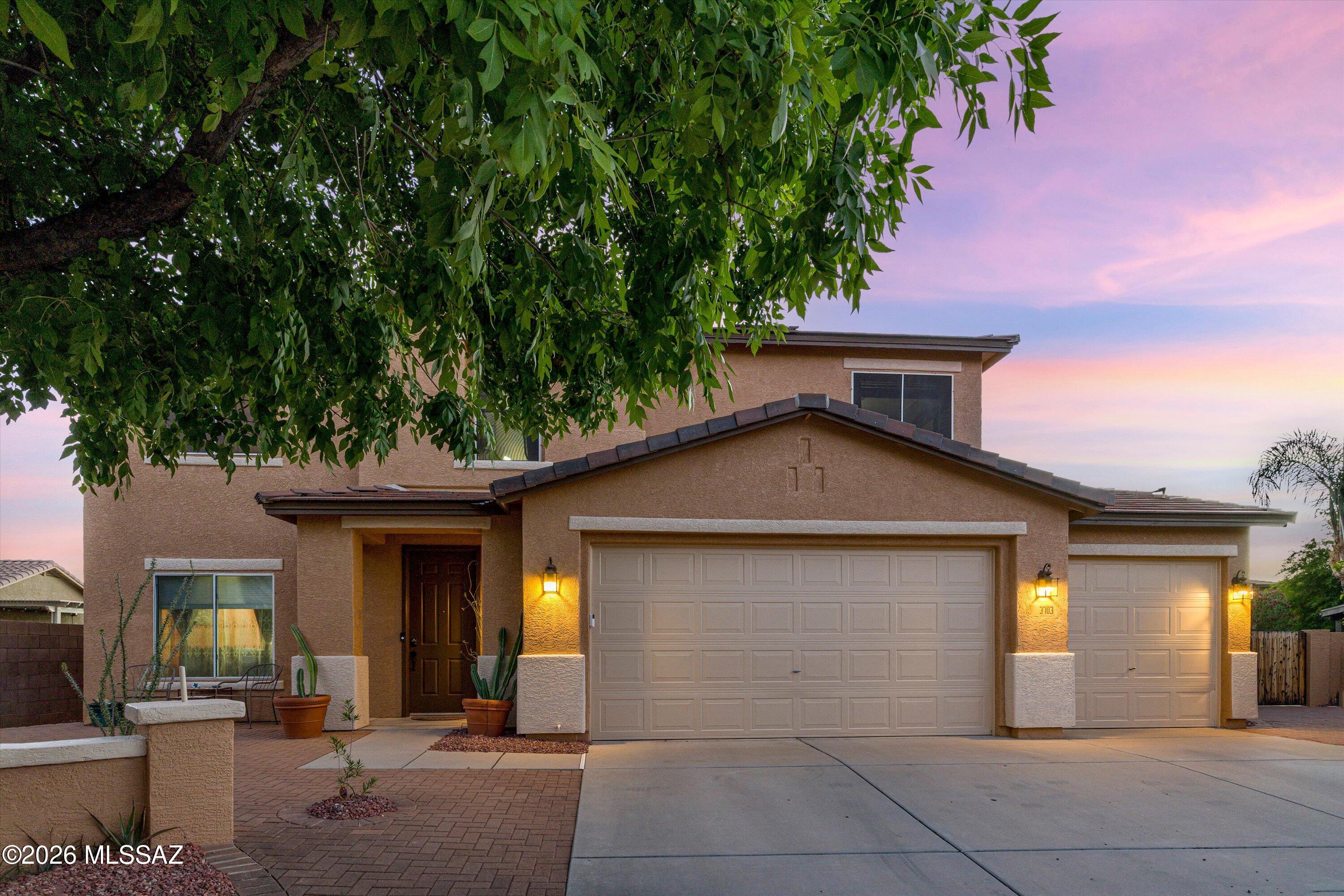 Black Horse (1-411) - Residential