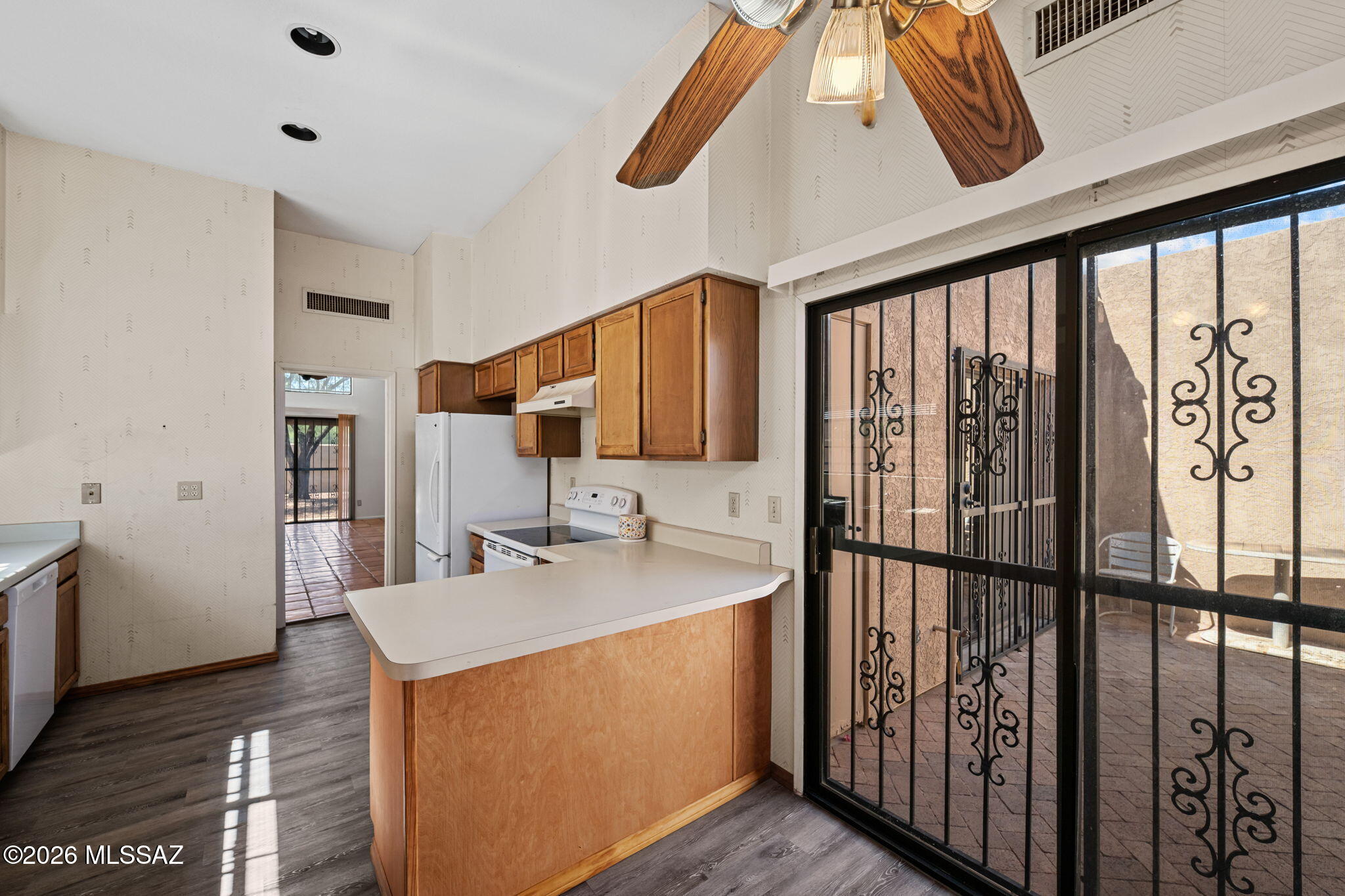 Ladera Brisas Townhouses (1-106) - Residential