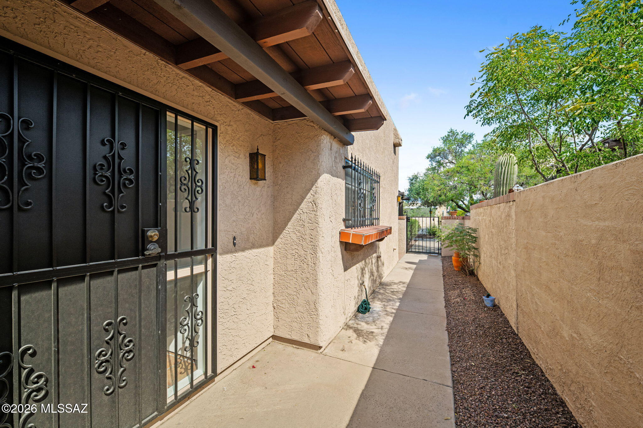 Ladera Brisas Townhouses (1-106) - Residential