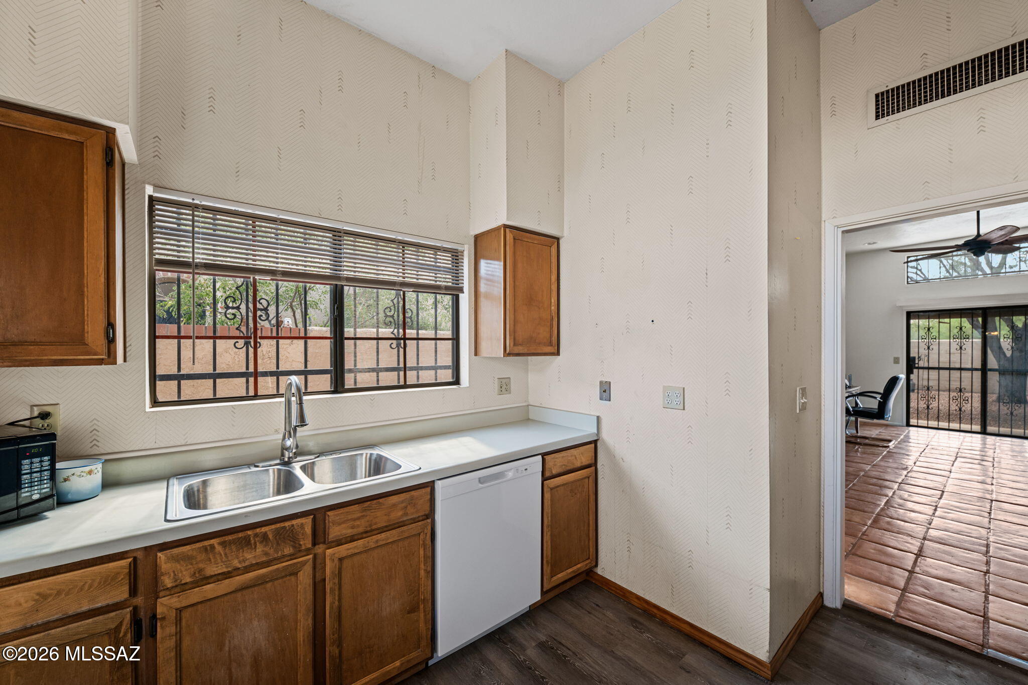 Ladera Brisas Townhouses (1-106) - Residential