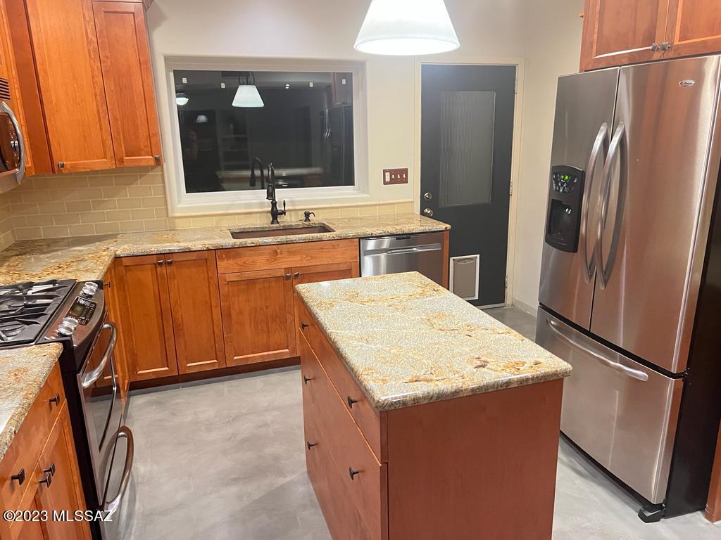 Fairmount Addition - Residential Lease