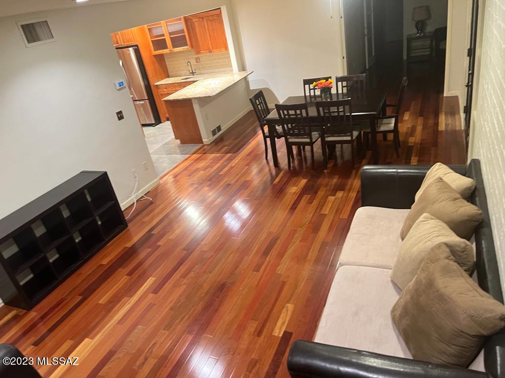 Fairmount Addition - Residential Lease