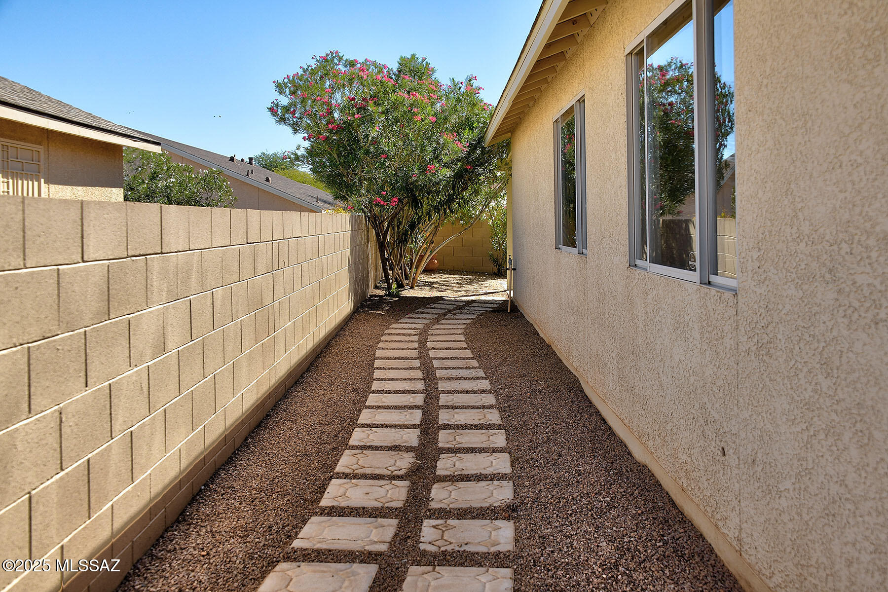 Rancho De Colinas (1-95) - Residential